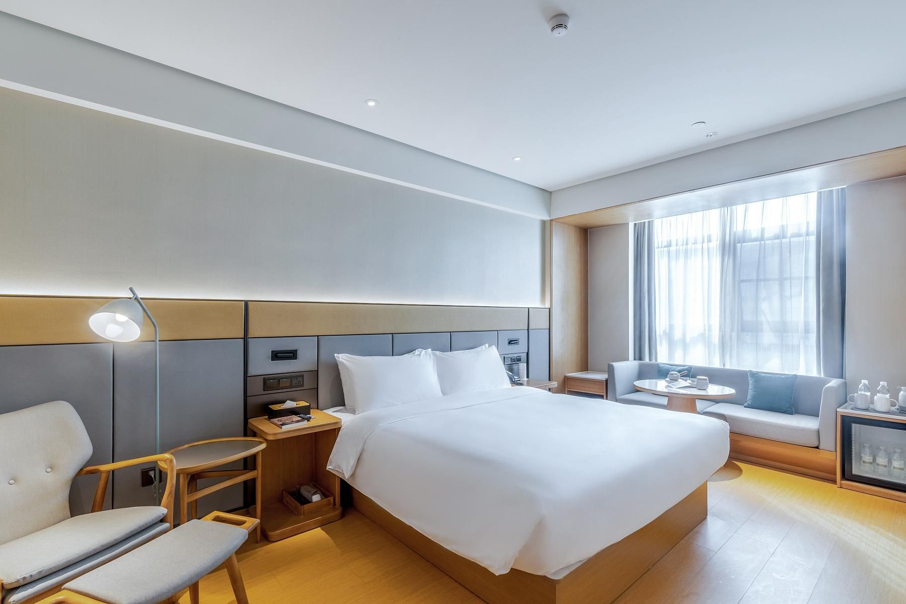 Huazhu - Superior BedRoom
