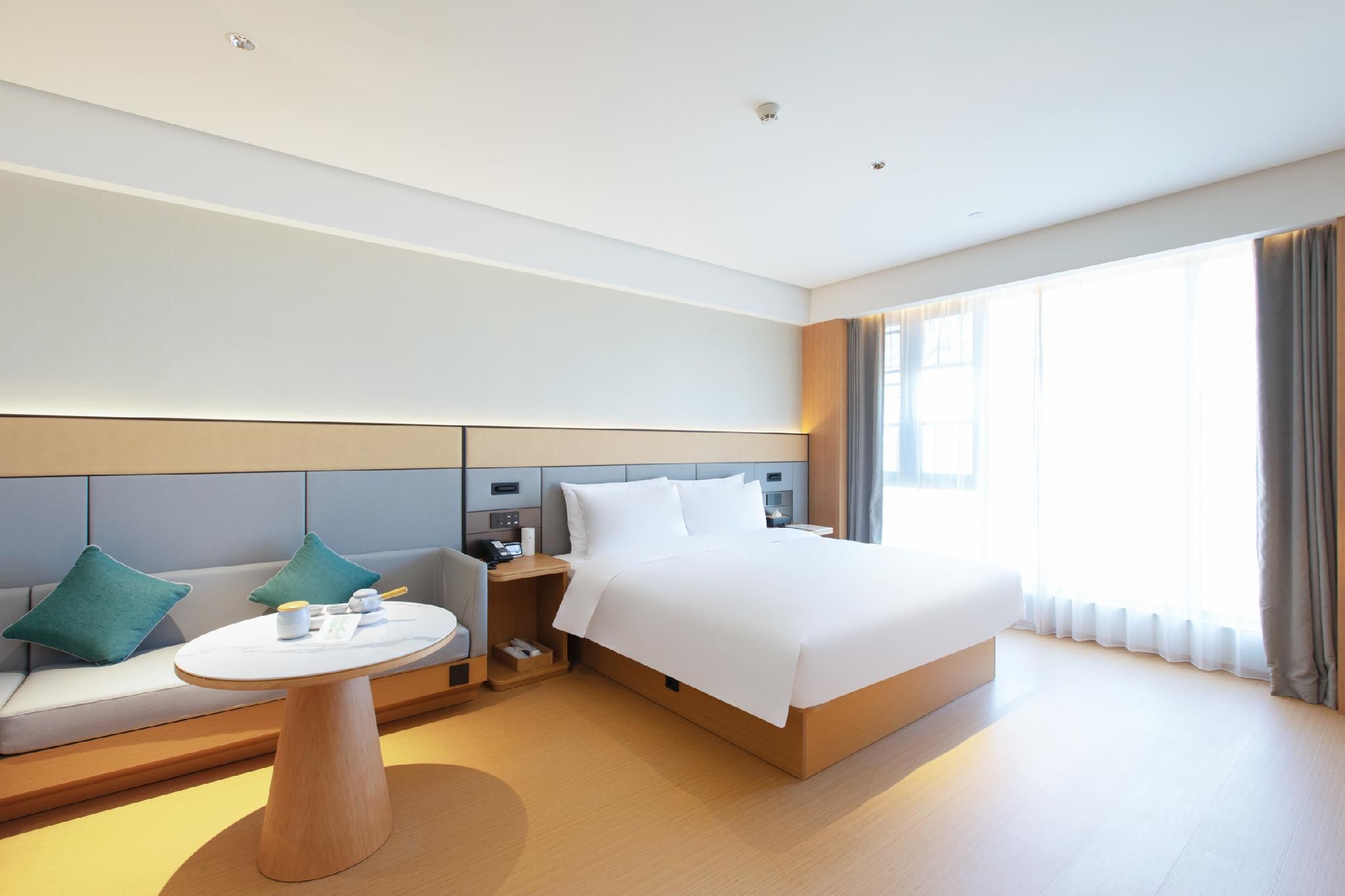 Huazhu - Business Bed Room