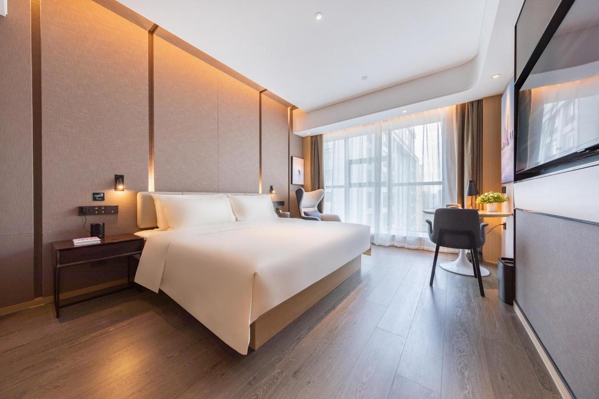 Executive room, Guest room, 1 Queen