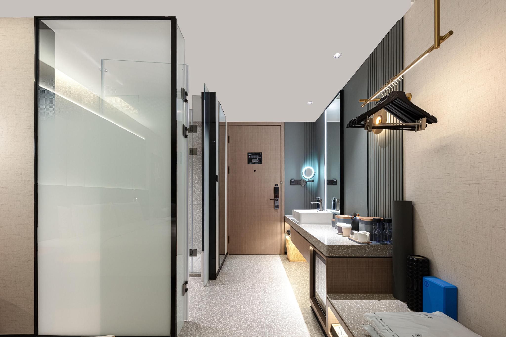 Atour - Premier 1 Bed Room with City View