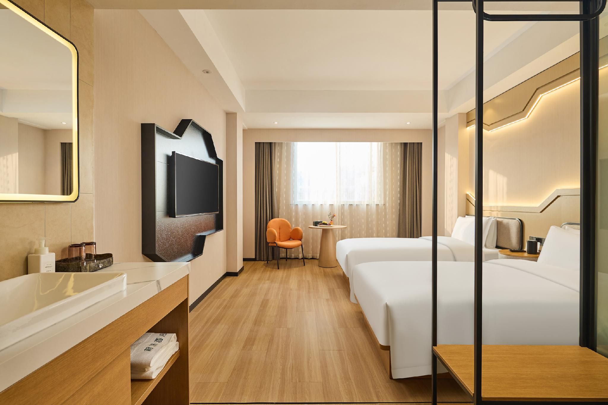 Creek View Room - Twin Beds
