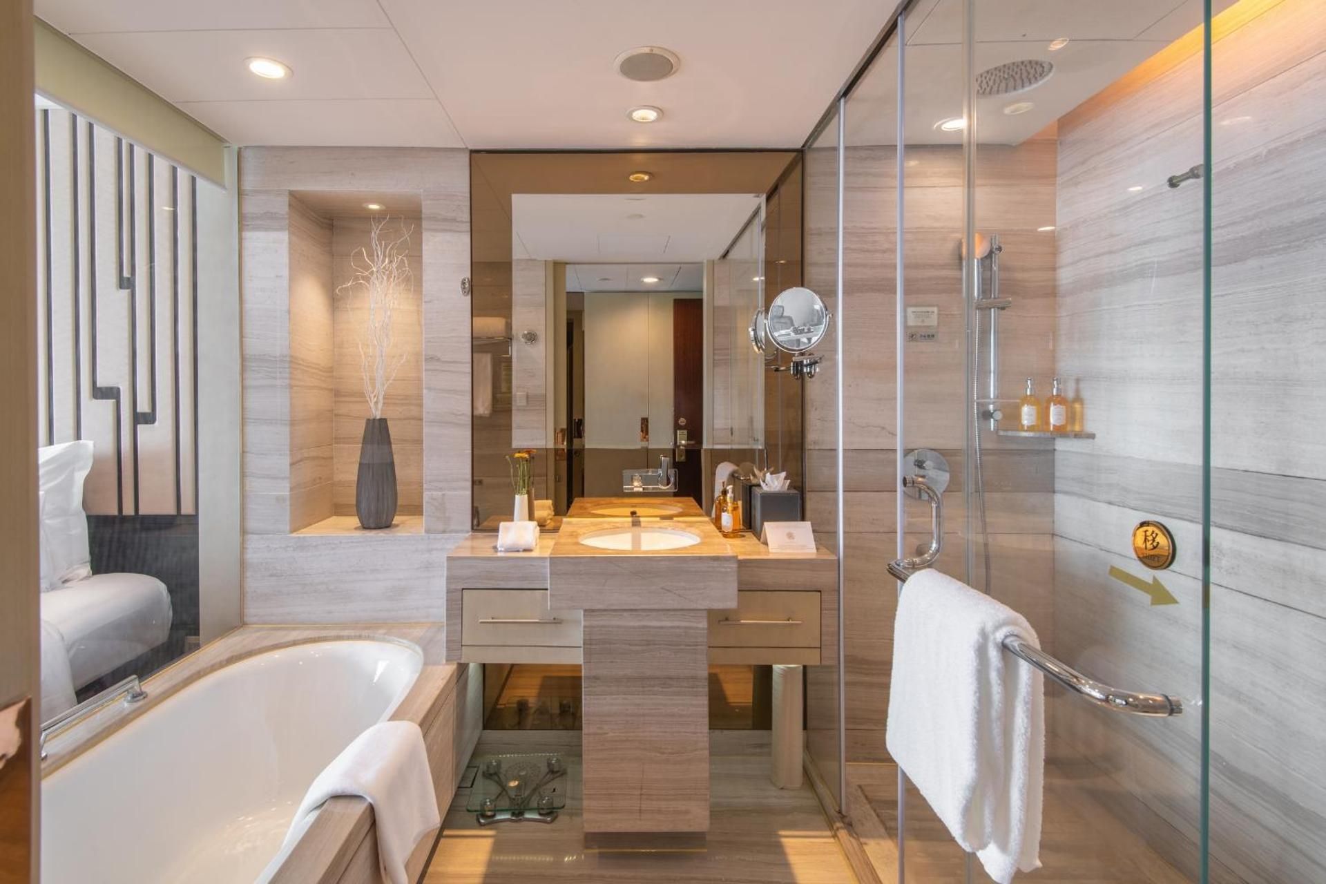 Superior Twin Mountain view