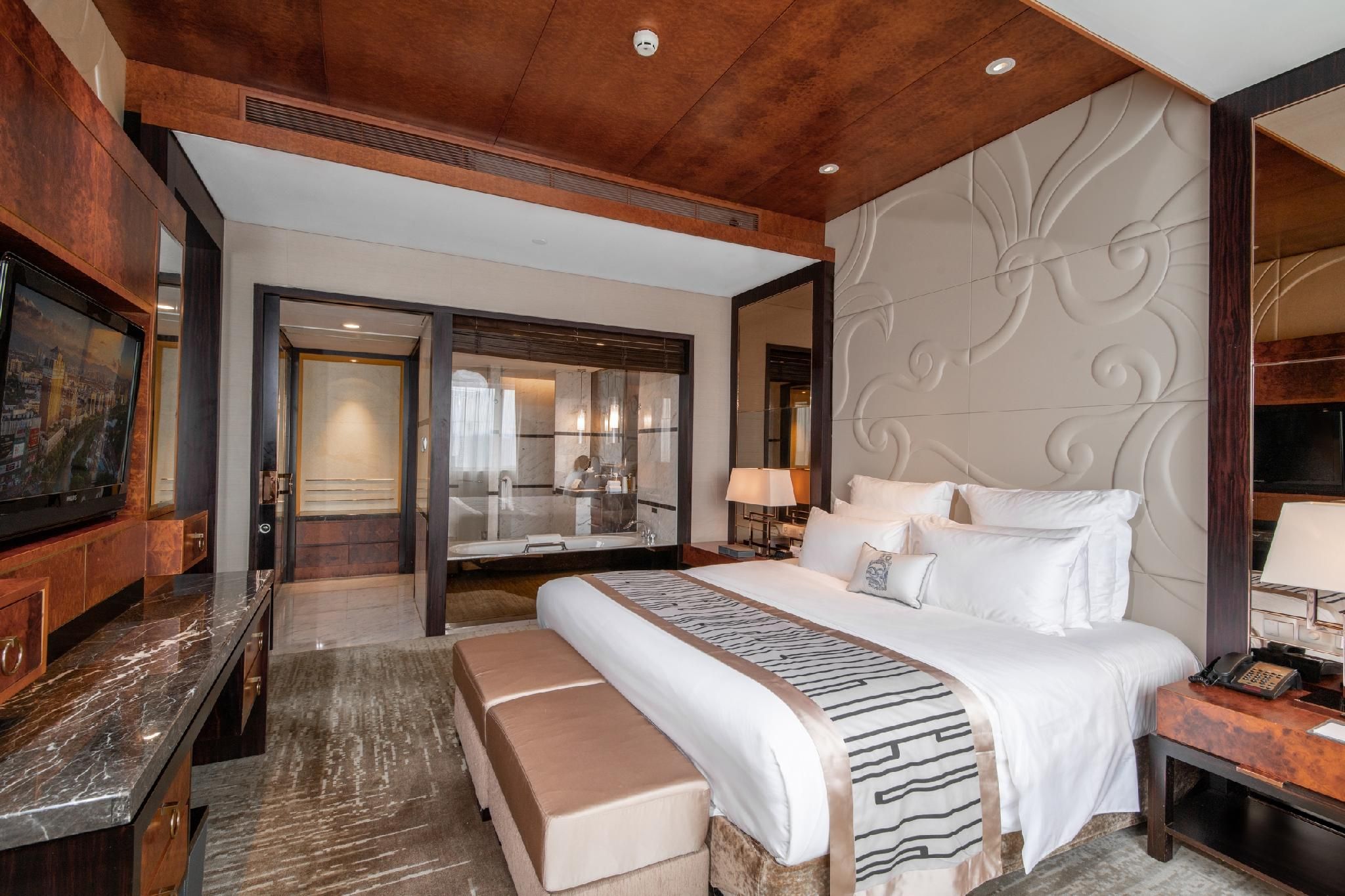 Business Suite