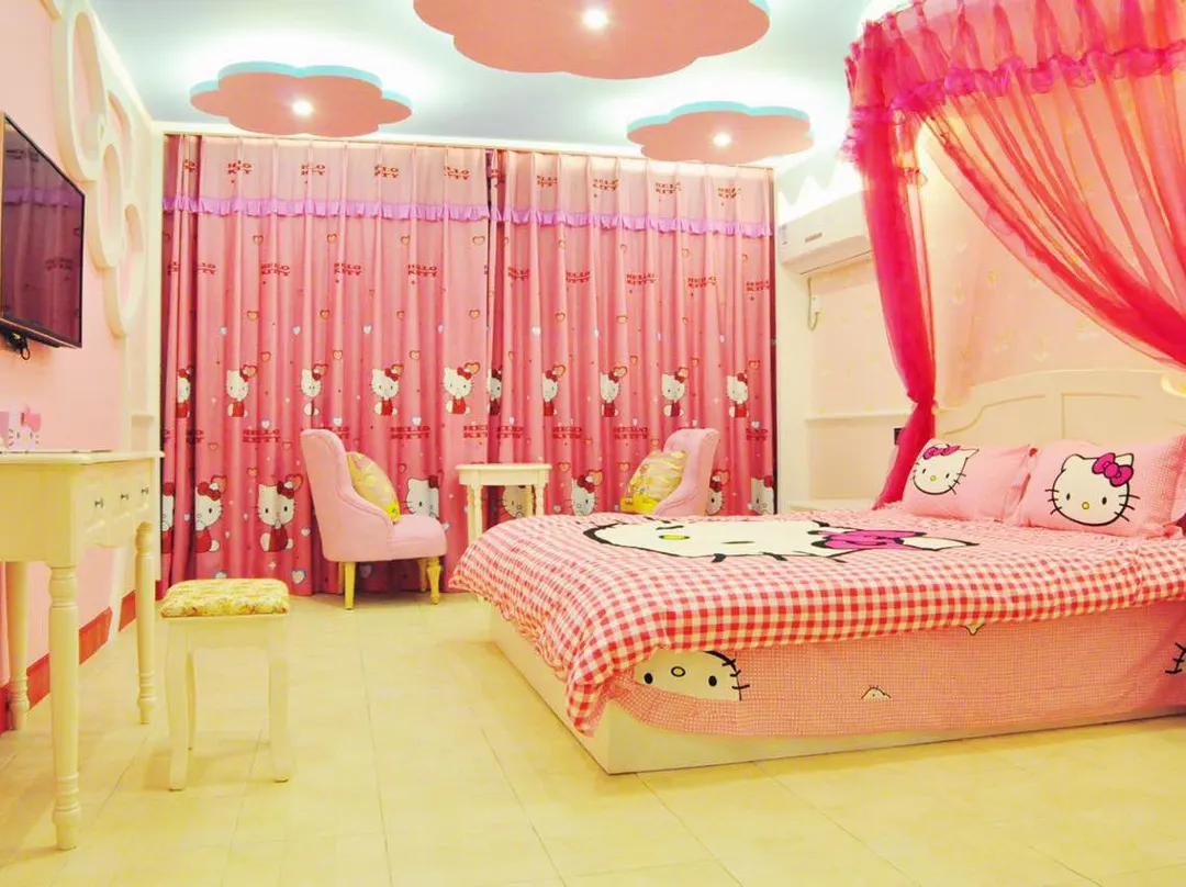 Huazhu - Deluxe Bed Room