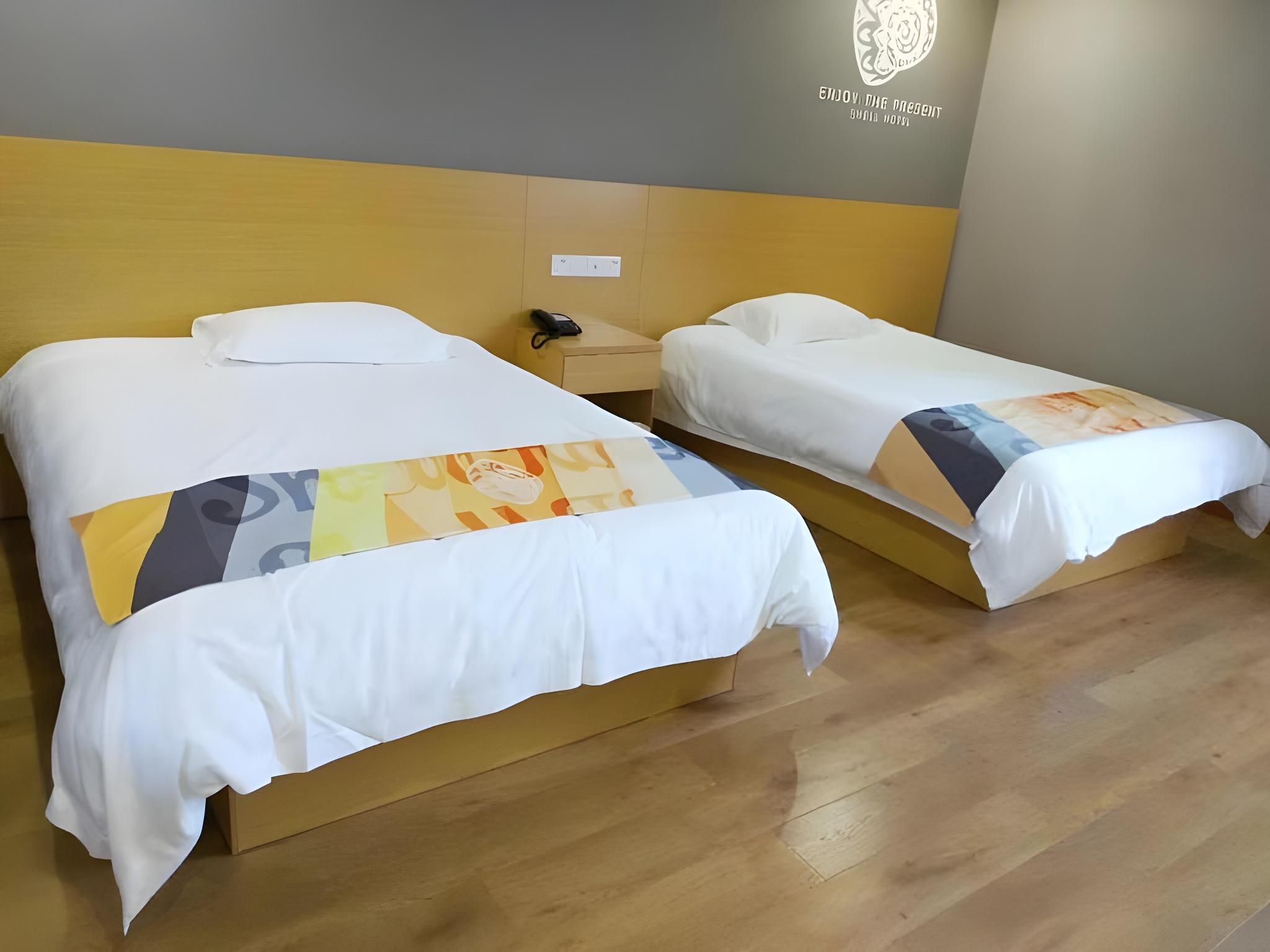Business Twin Room