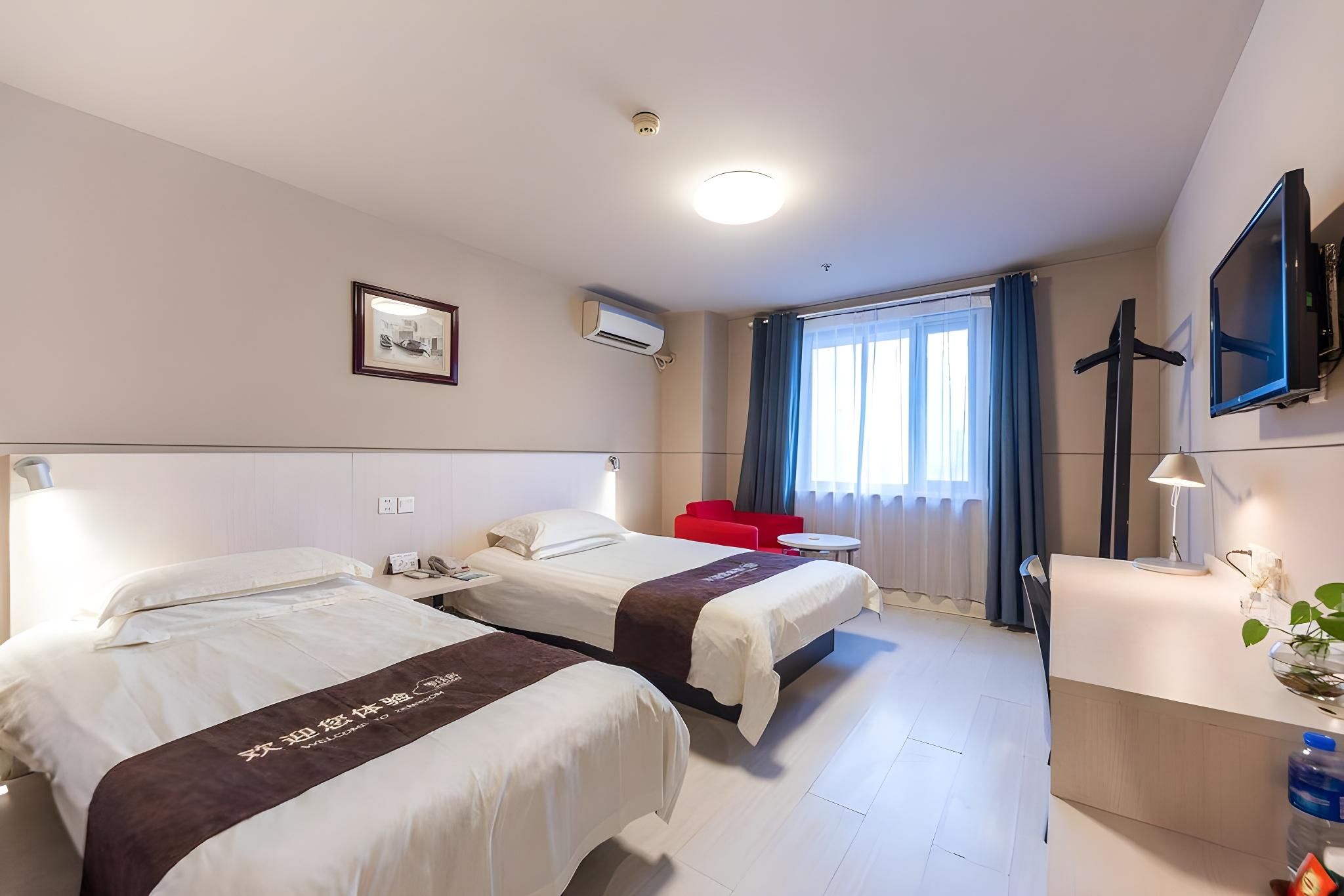WH - Superior Bed Room