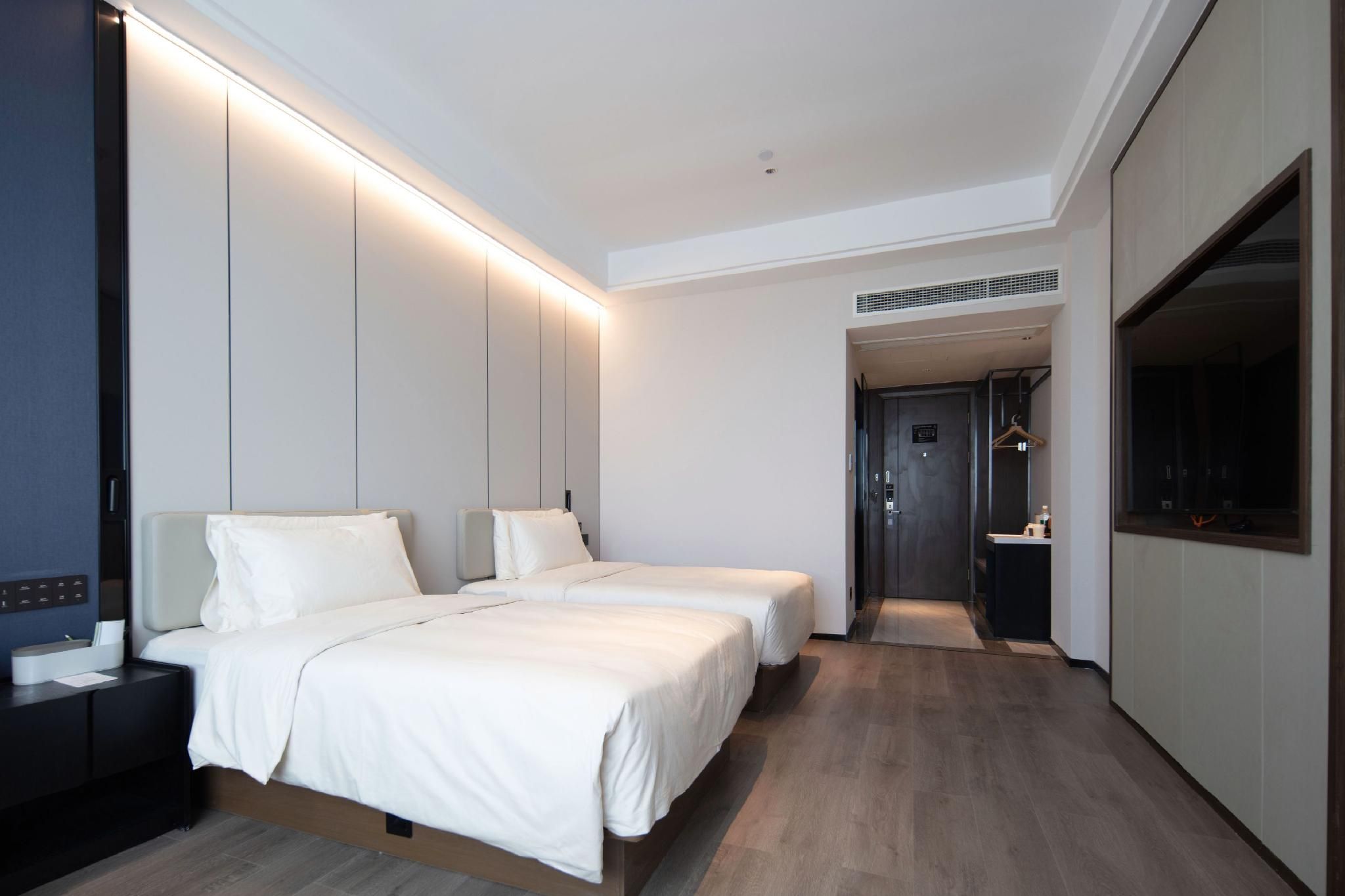 Twin Executive Room