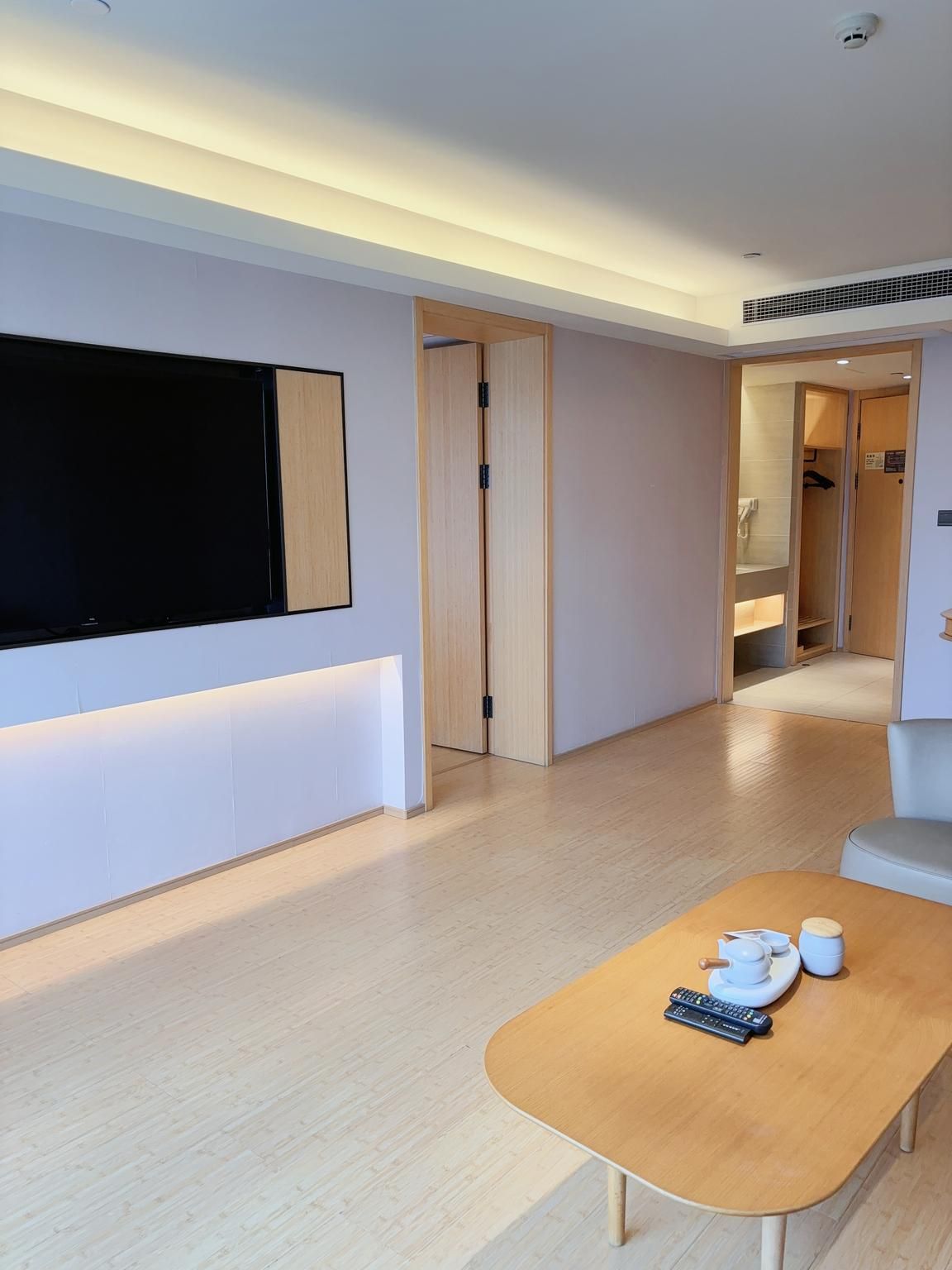 Deluxe Family Room, Guest room