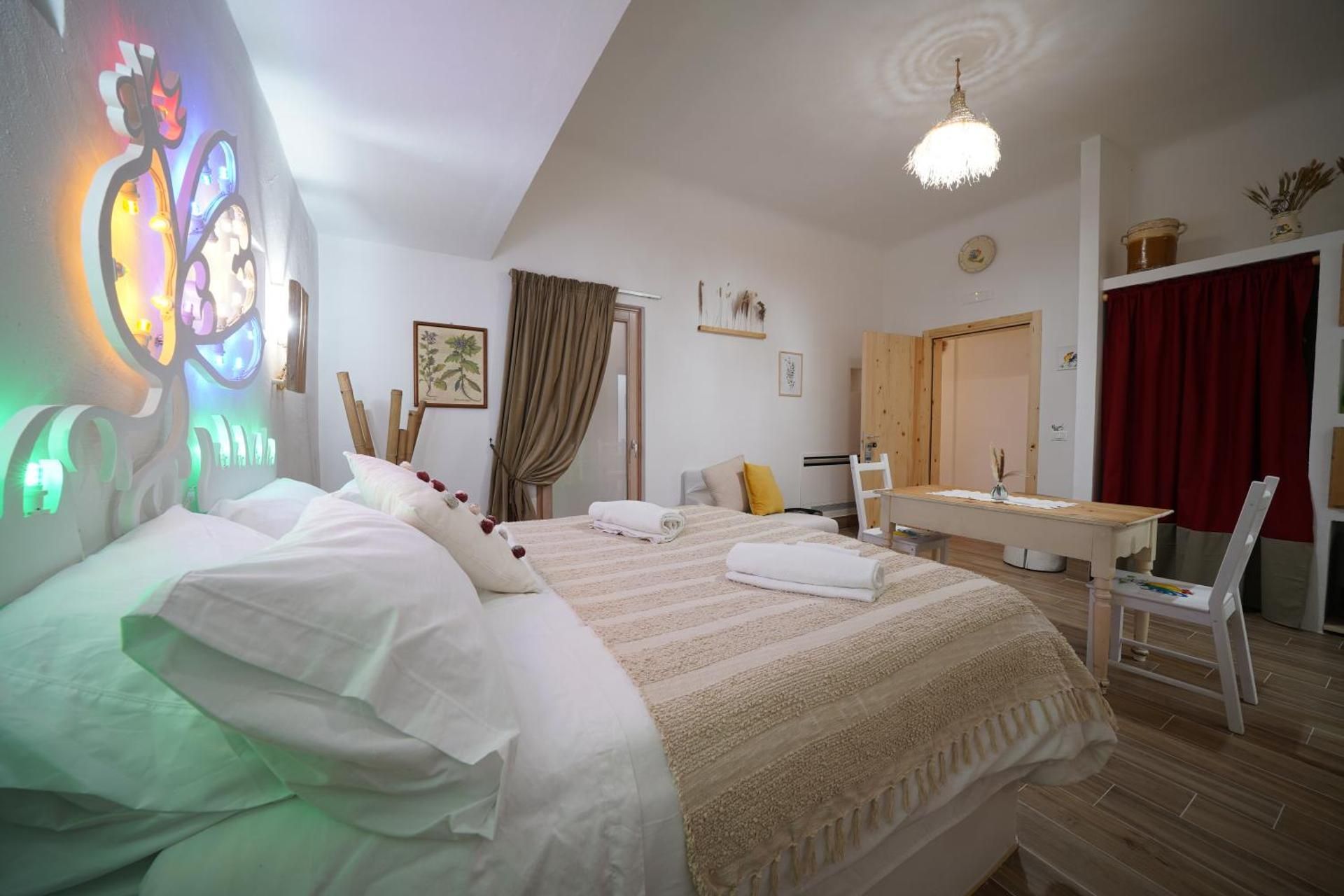 Large Double Room