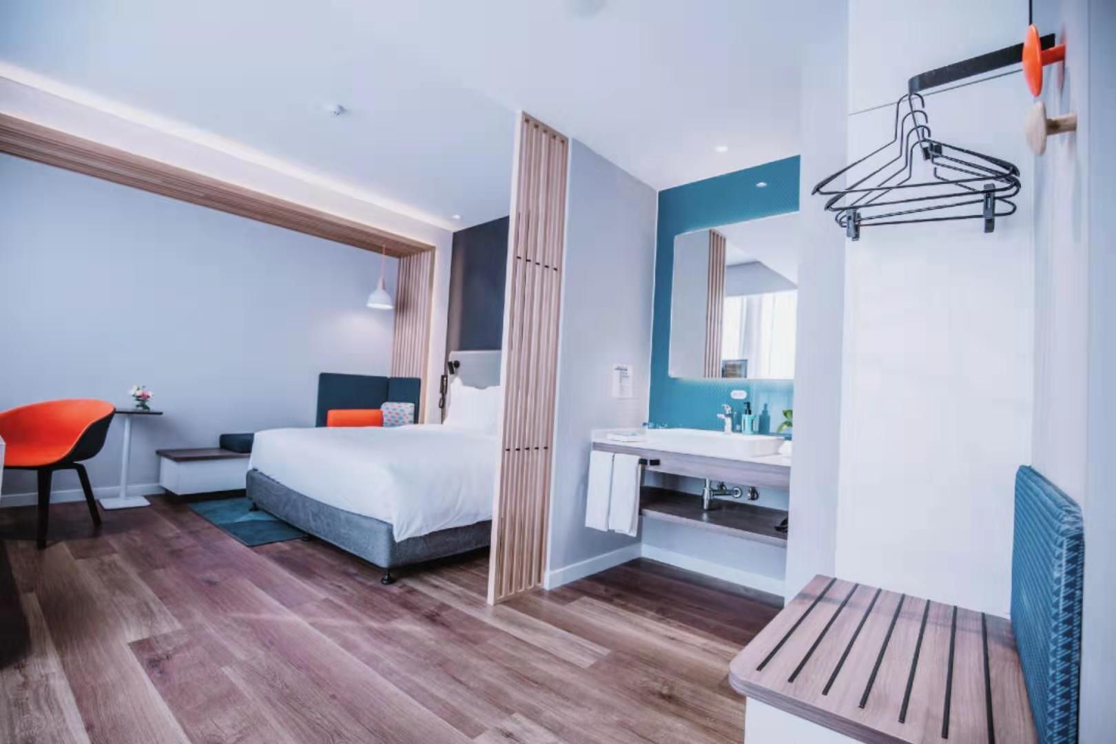 King Superior Non-Smoking