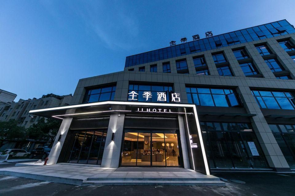 9027cd7aeea806796bbe610ab1db6939