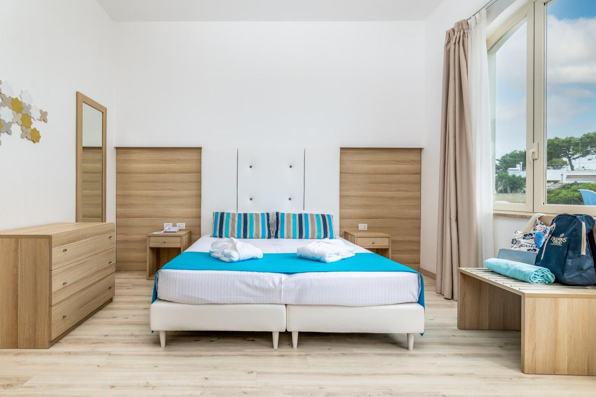 Deluxe Quadruple Room