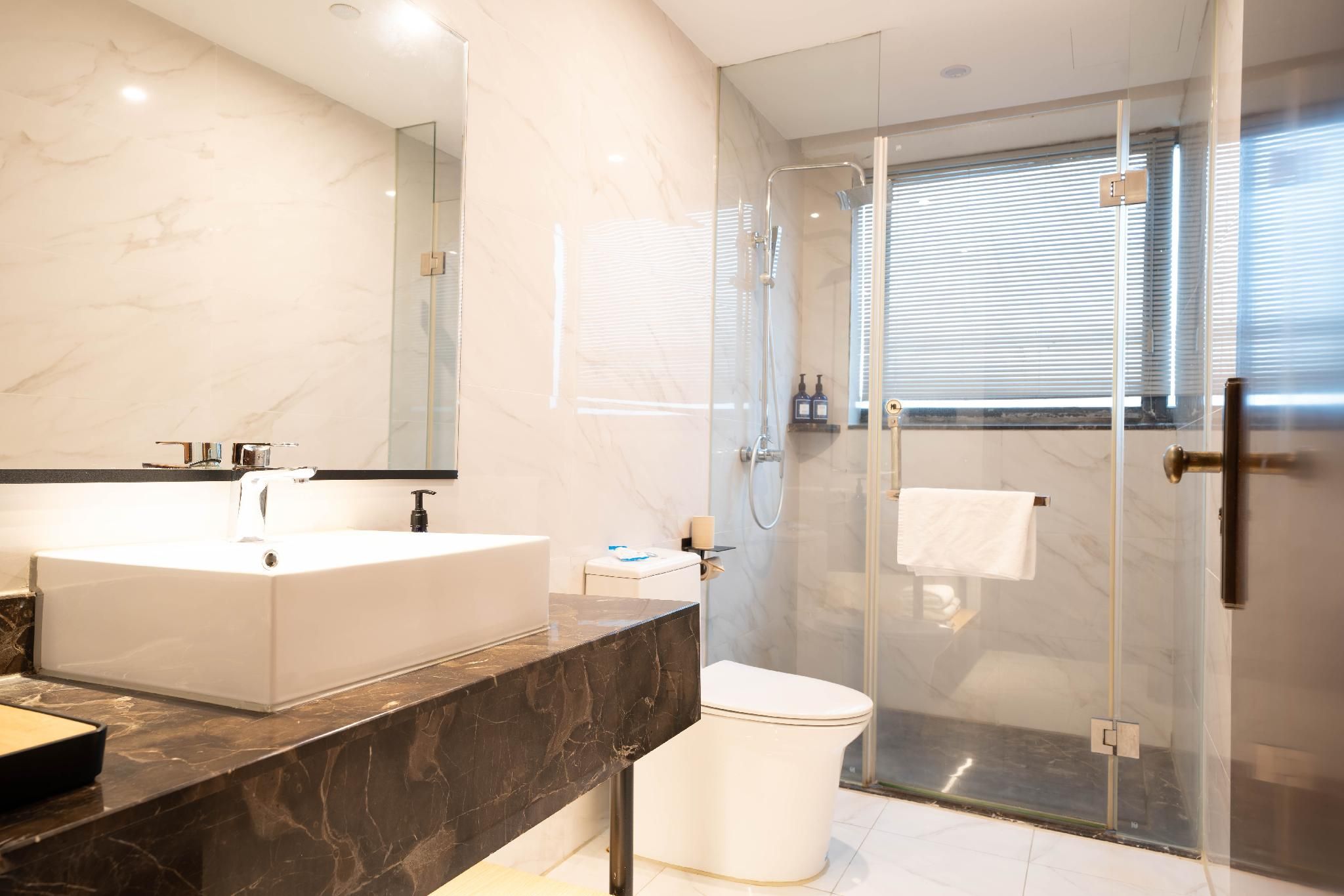 Huazhu - Starway Bonding Room