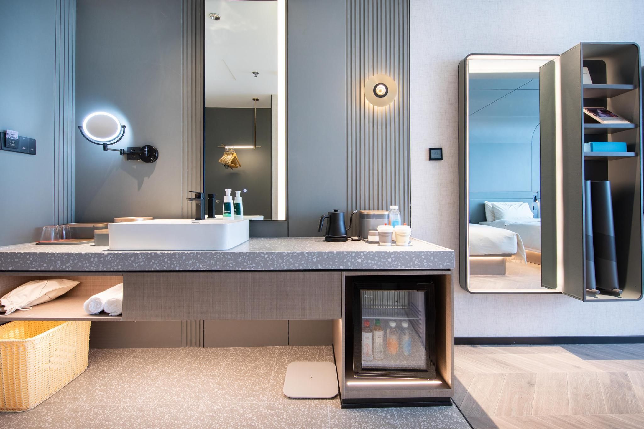 Atour - JIMU Twin Room