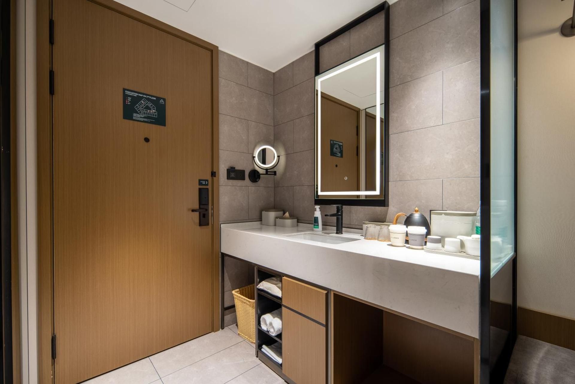 Atour Hotel Ningbo Cicheng Ancient Town Atour - Elegant 1 Bed Room 3