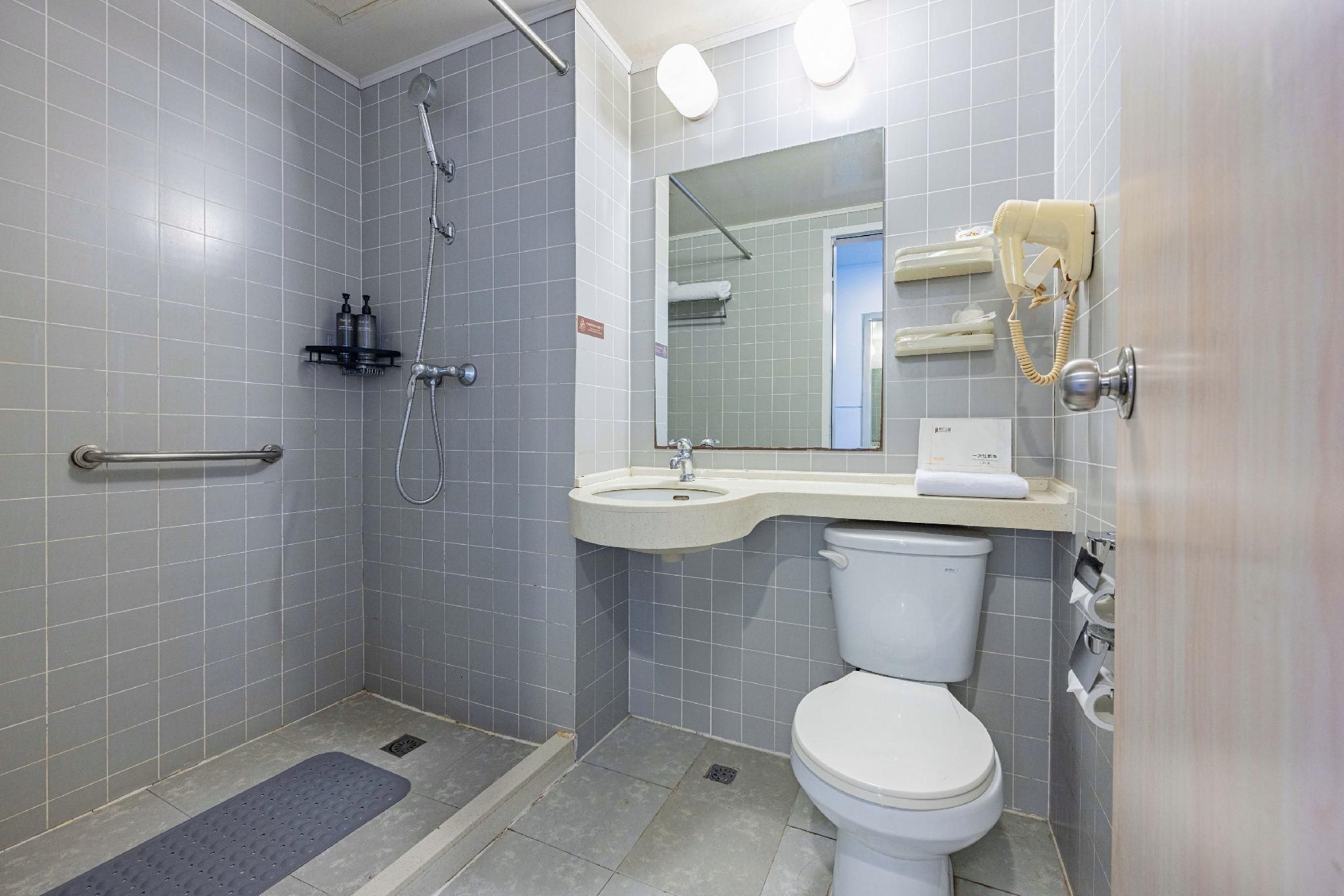 Business Room B