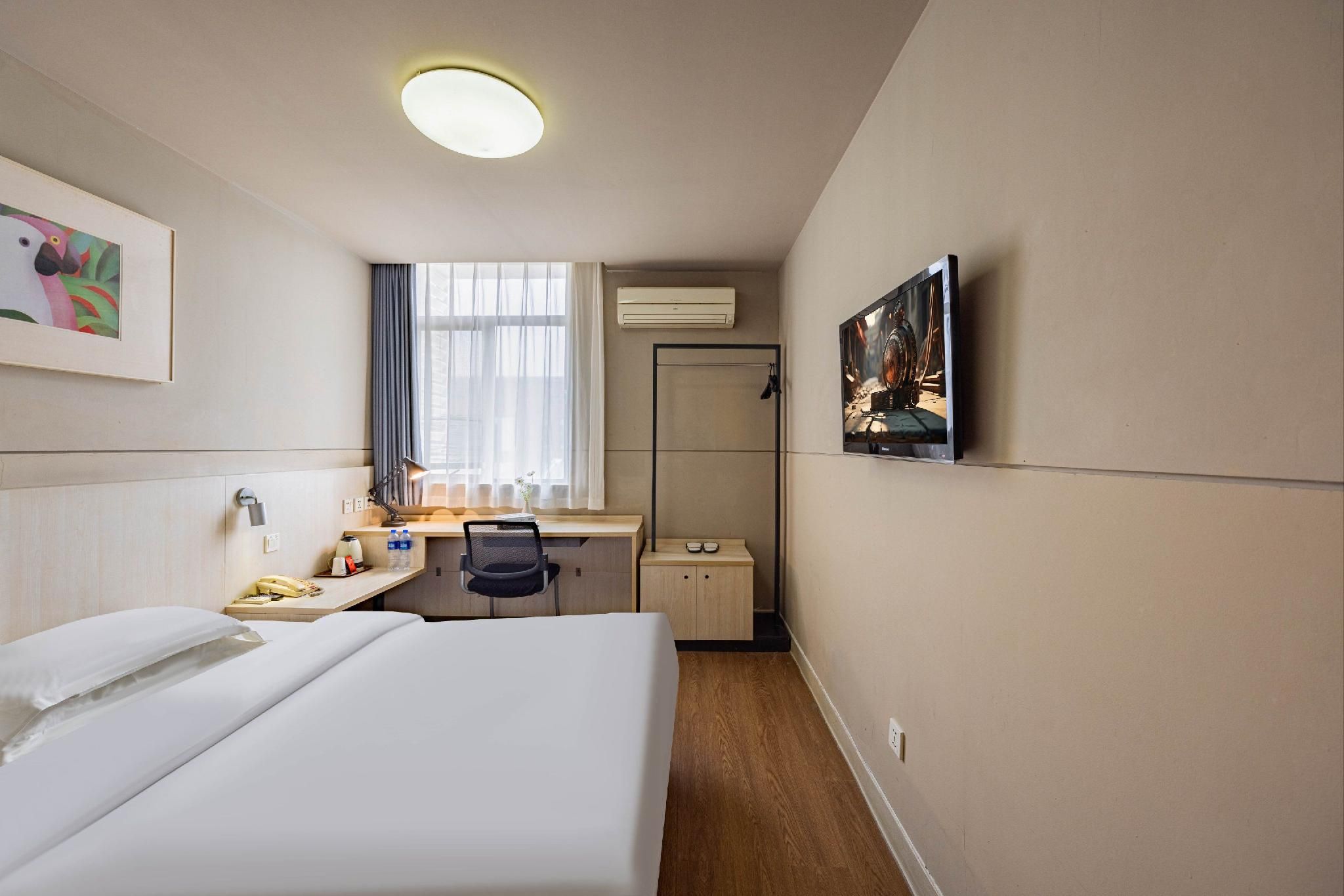 Business Double Room B
