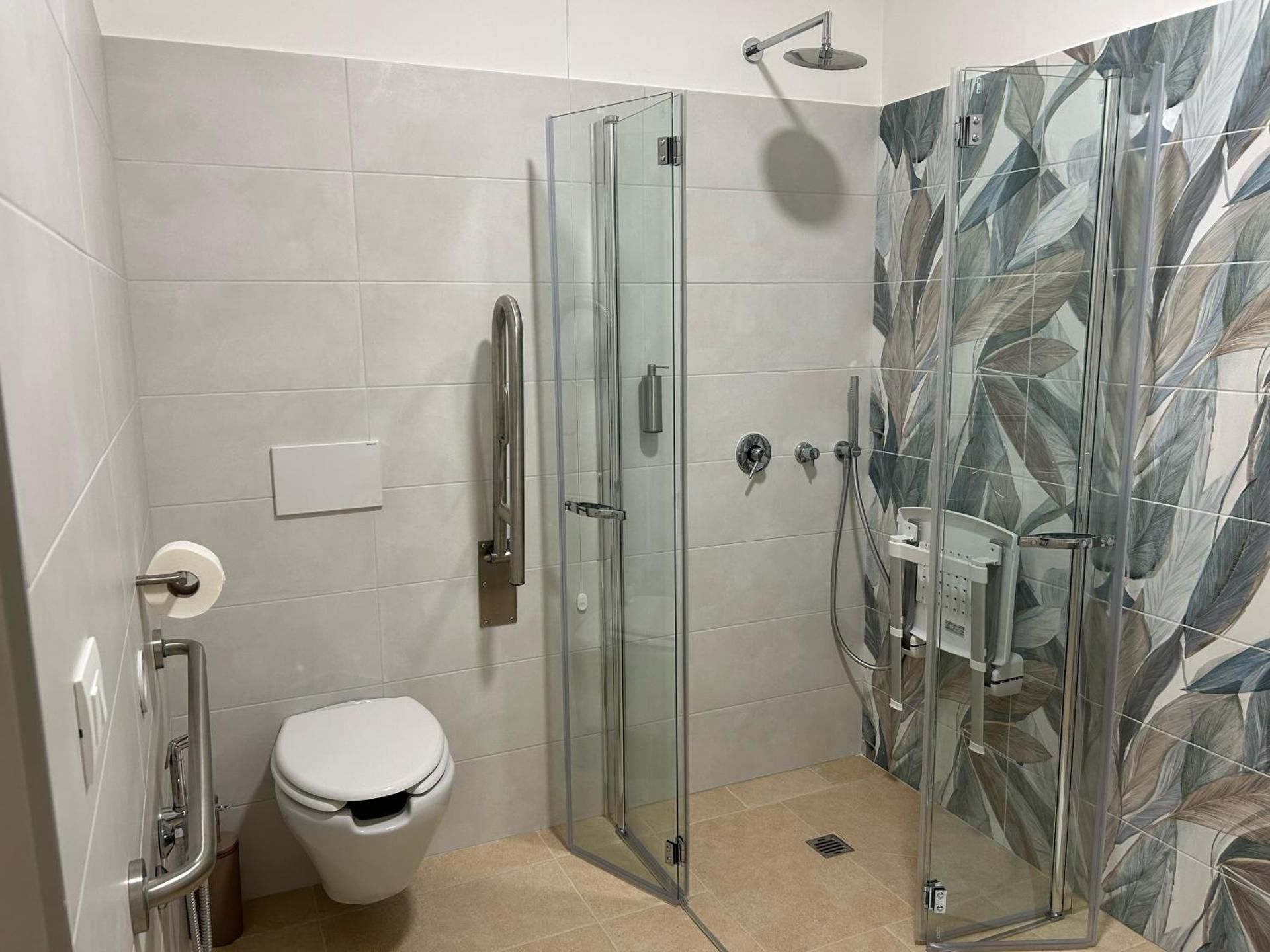 Deluxe Family Suite