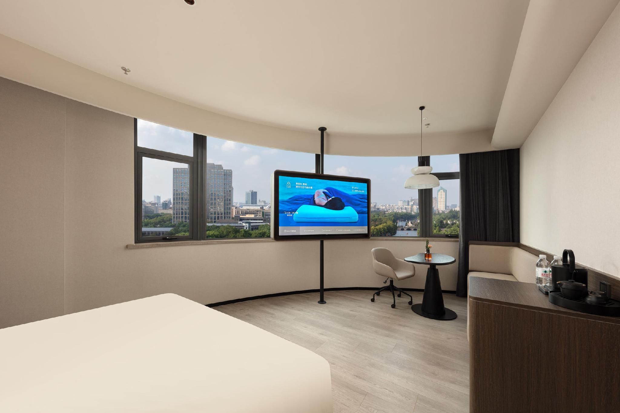 Atour - Premier 1 Bed Room with Lake View