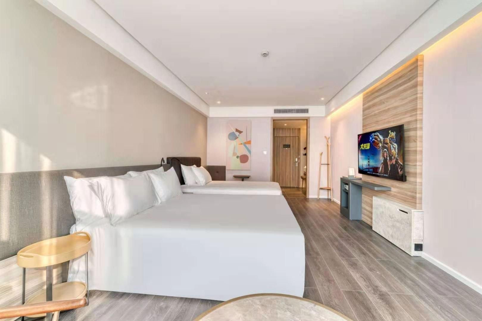 Huazhu - Family Room