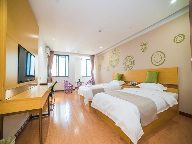 Featured Twin Room