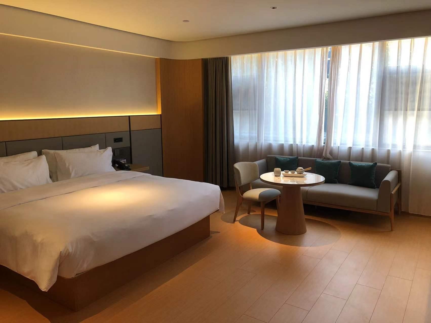 Huazhu - Business Bed Room