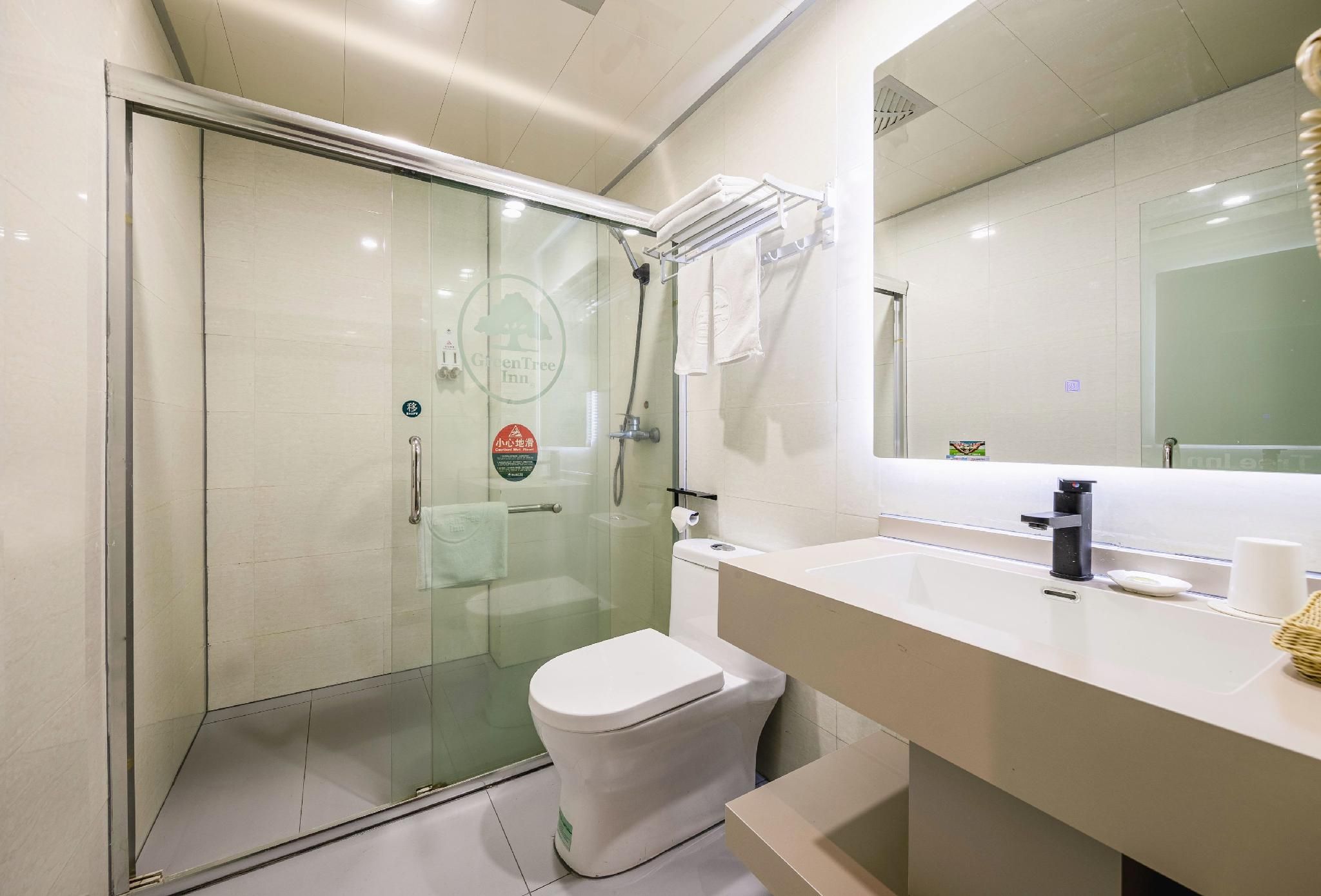 2 Bed Twin Superior Room