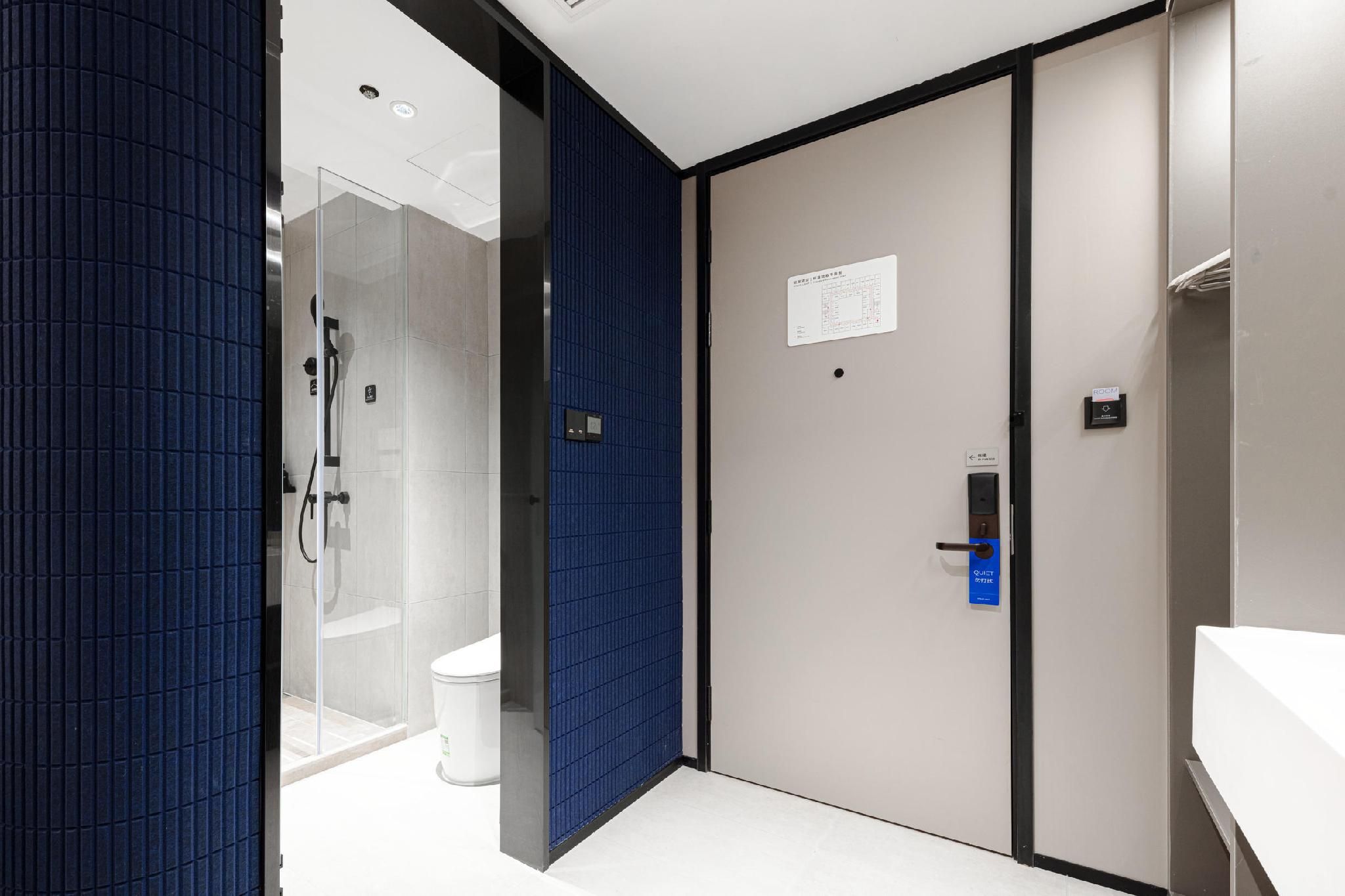 Atour - Superior 1 Bed Room with City View