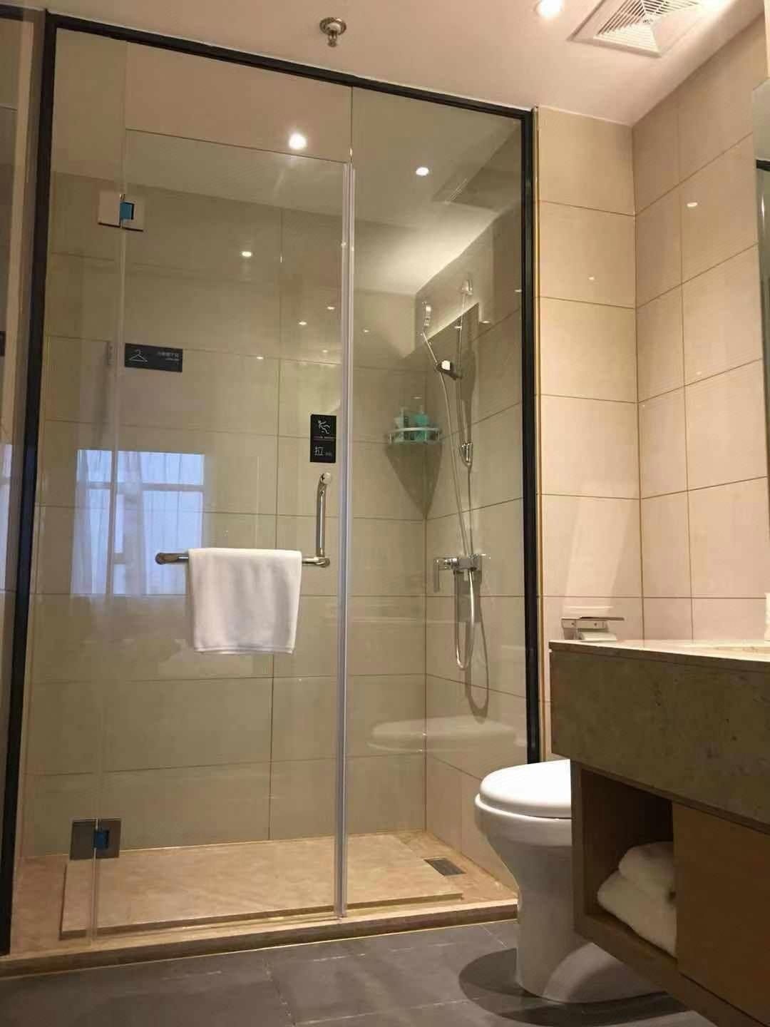 72dee1bcf3729c0f5a927a0ff1408a5a