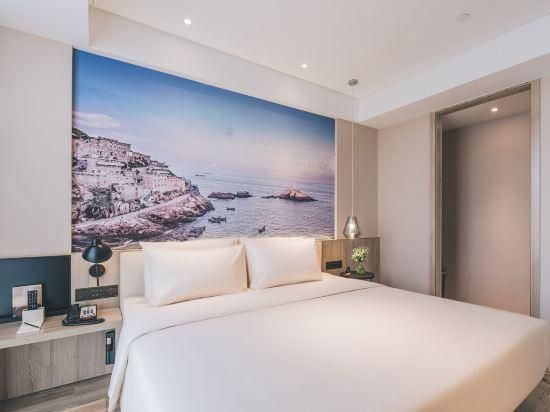 Jimu Double Room with River View