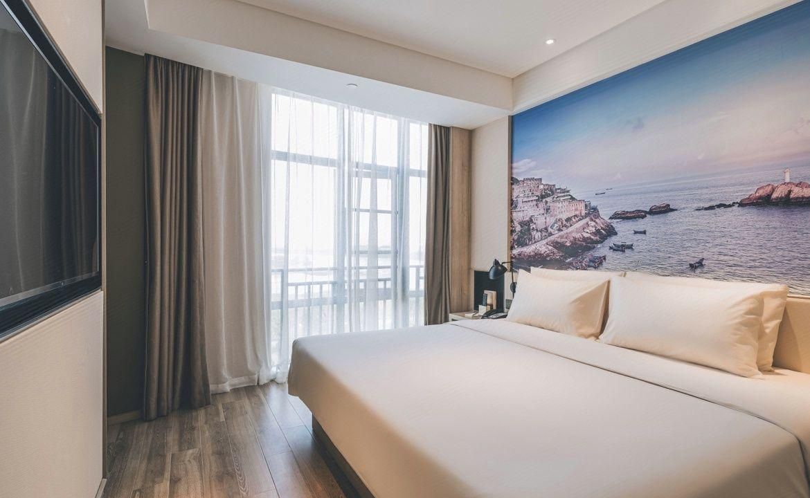 Executive King Room with River View