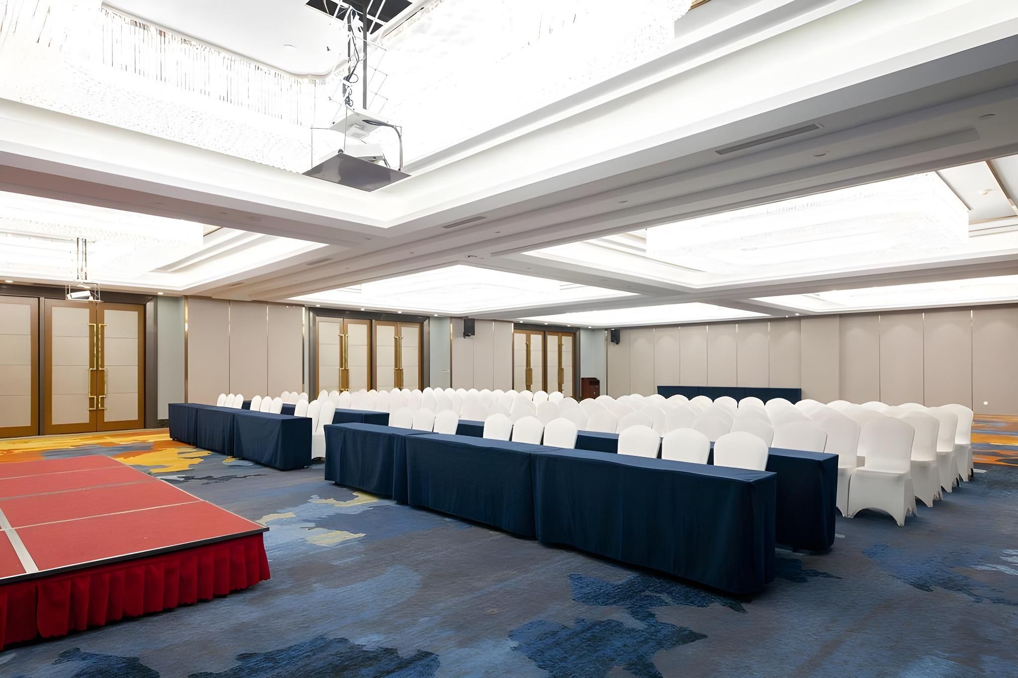 00c05210fc753e95b7ee231af703008a