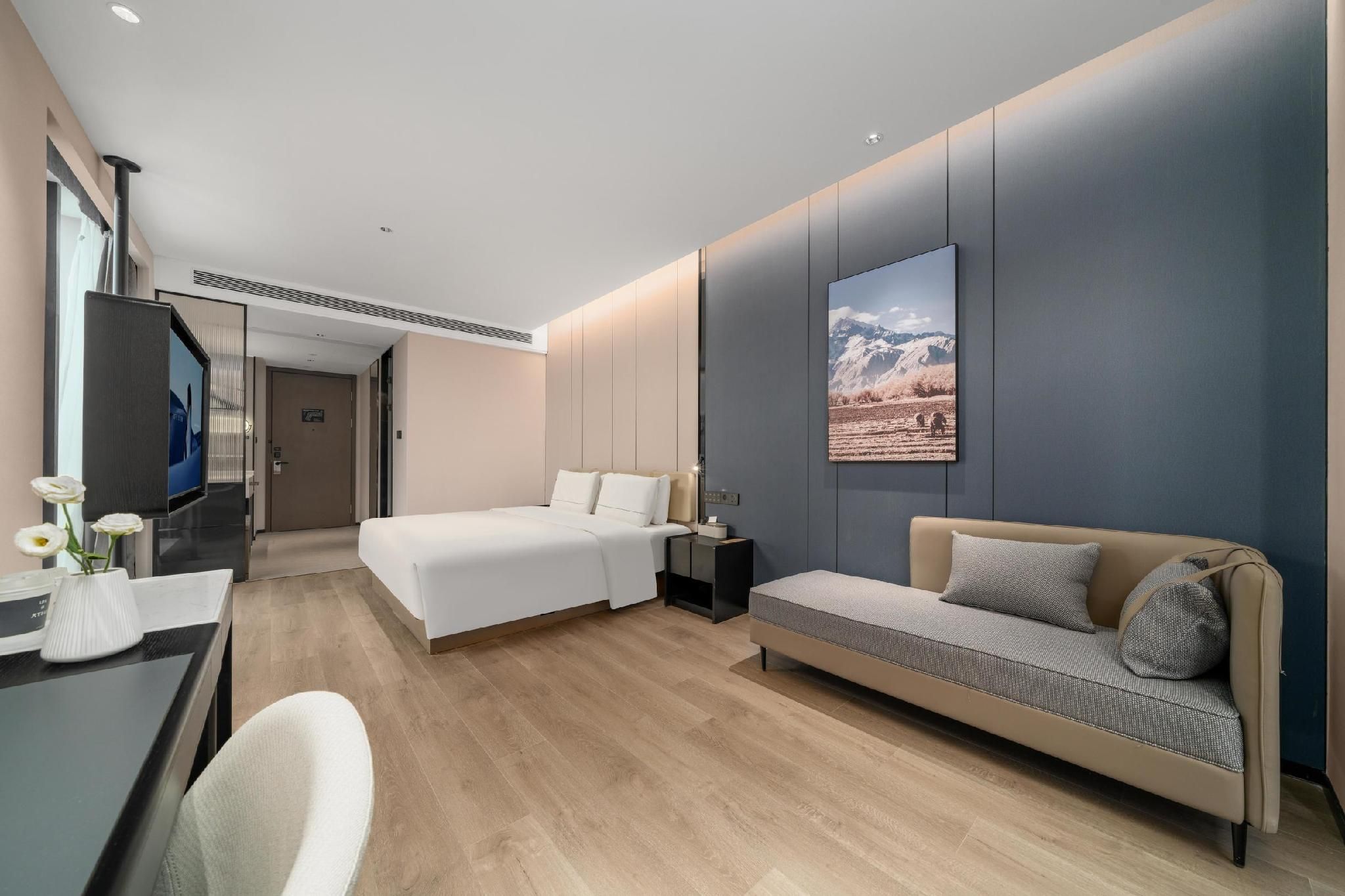 Atour - Premier 1 Bed Room with City View