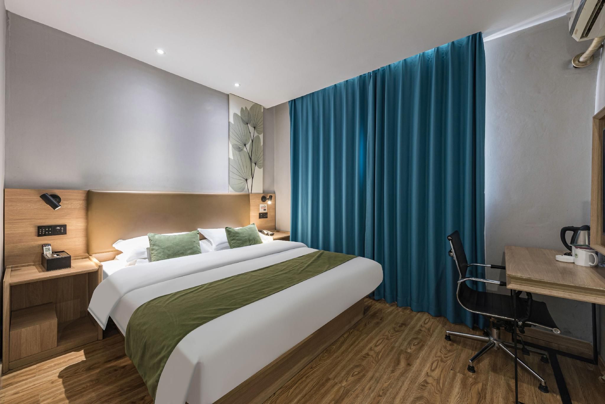 Business Double Room