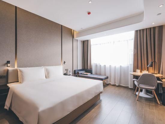 Executive room, Guest room, 1 Queen