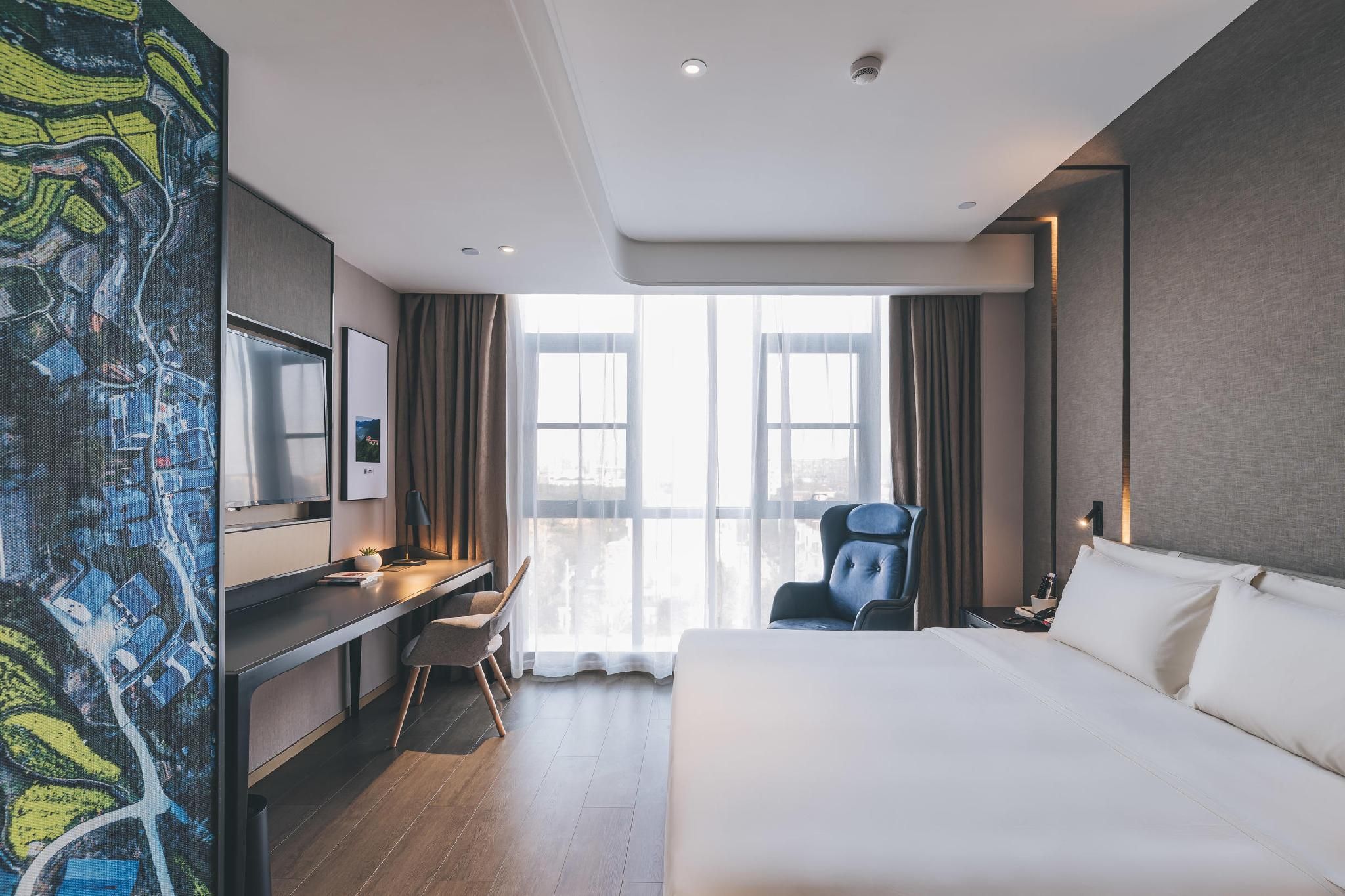 Atour - Superior 1 Bed Room with City View