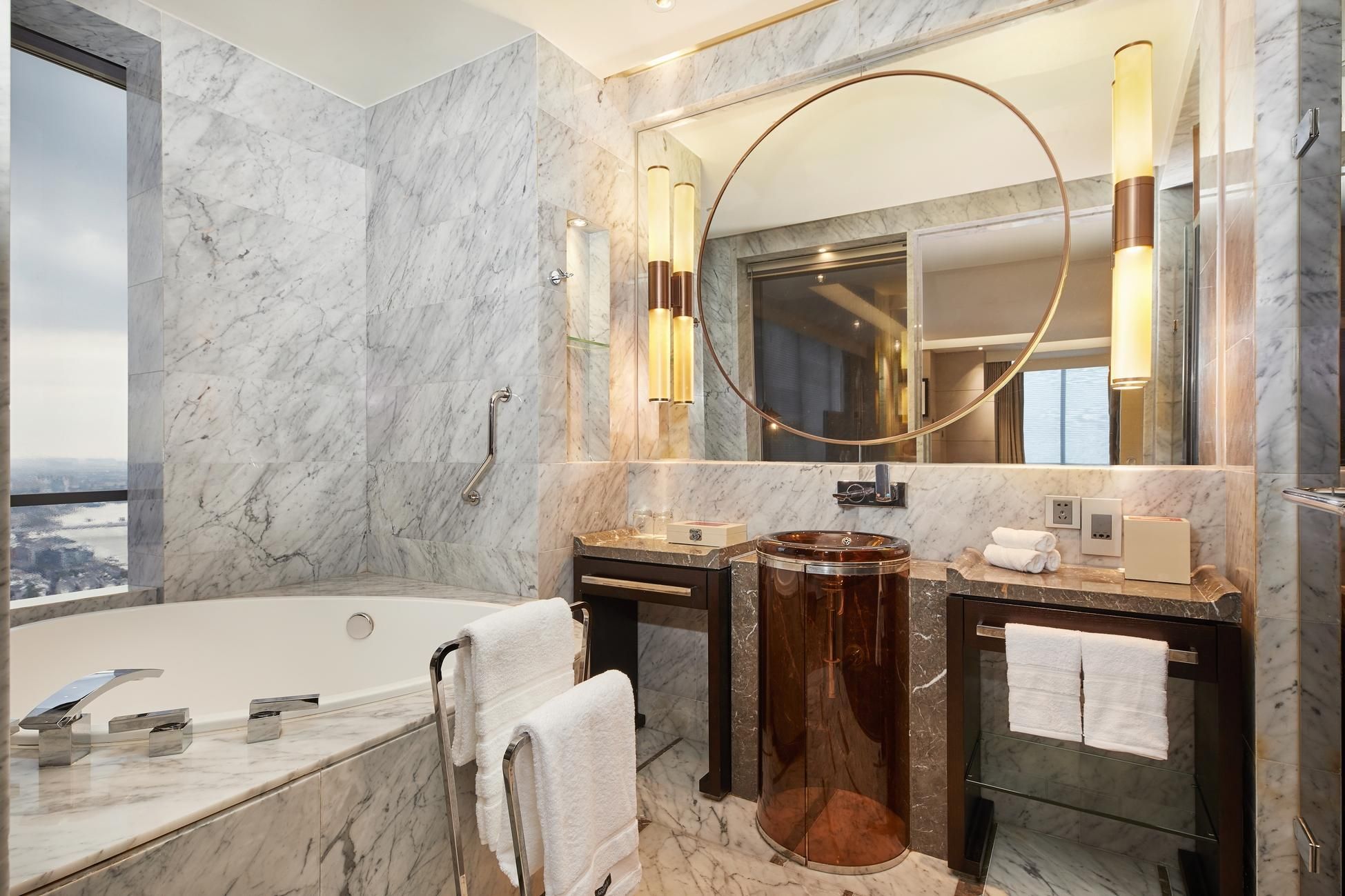 The Westin Ningbo Guest Room, 2 Twin 3