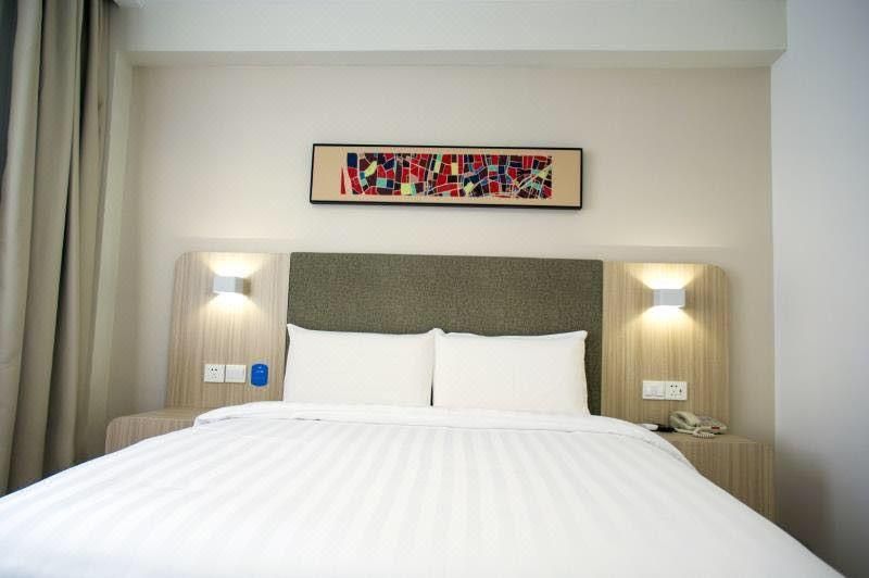 4af798a7e49d8f954f7fb4221559eb34