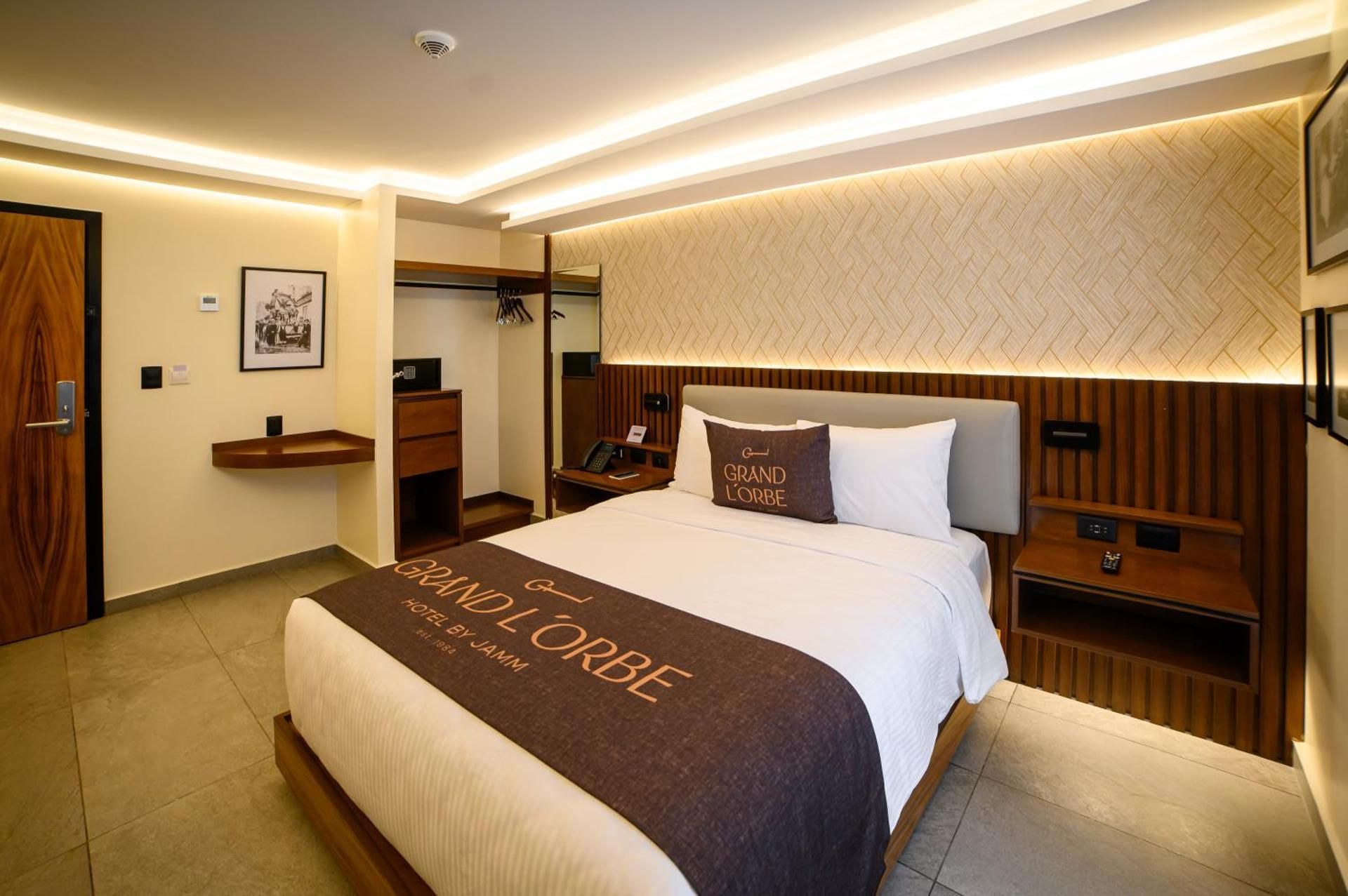 Superior Queen Room