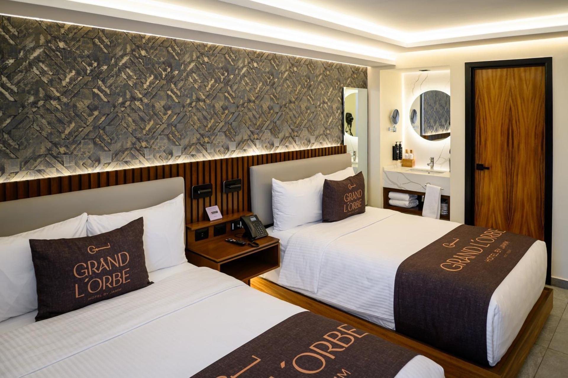 Standard Twin Room