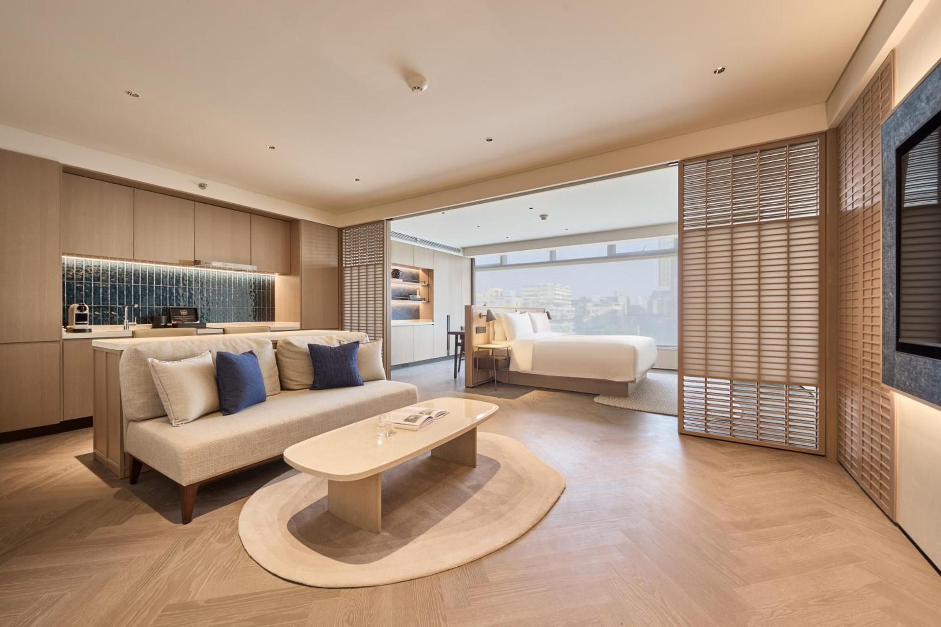 Premier Studio King Room