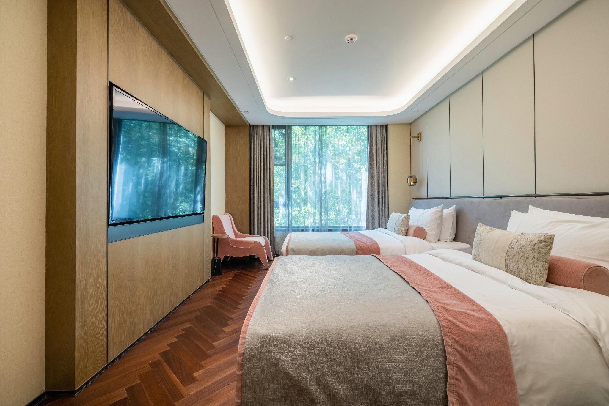 Zijin Twin Room