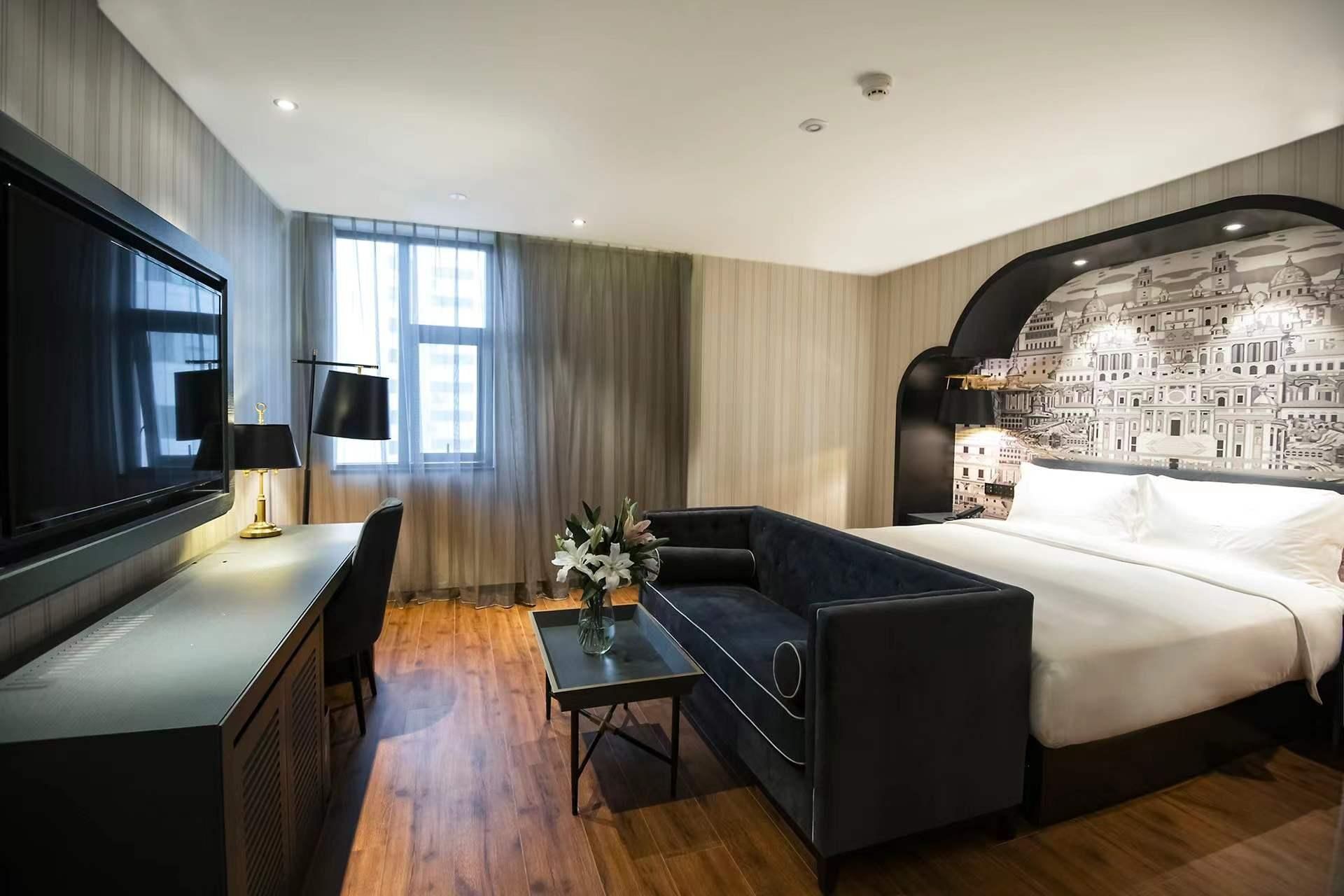 Huazhu - Business Bed Room