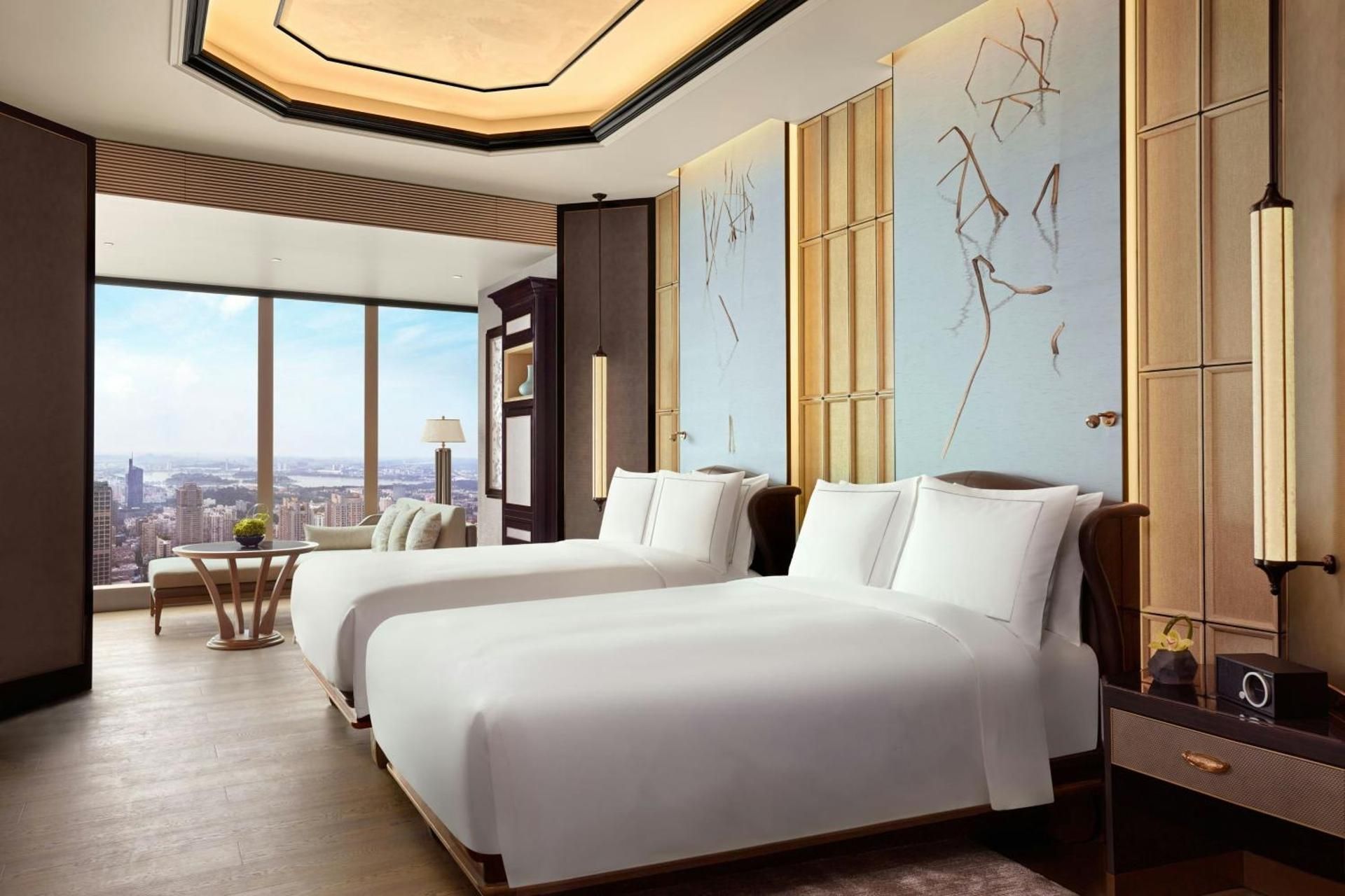 Club Deluxe Twin Lakeview 