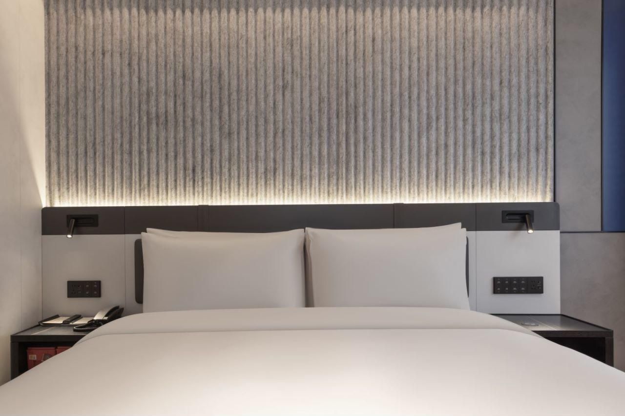 Atour - Select 1 Bed Room