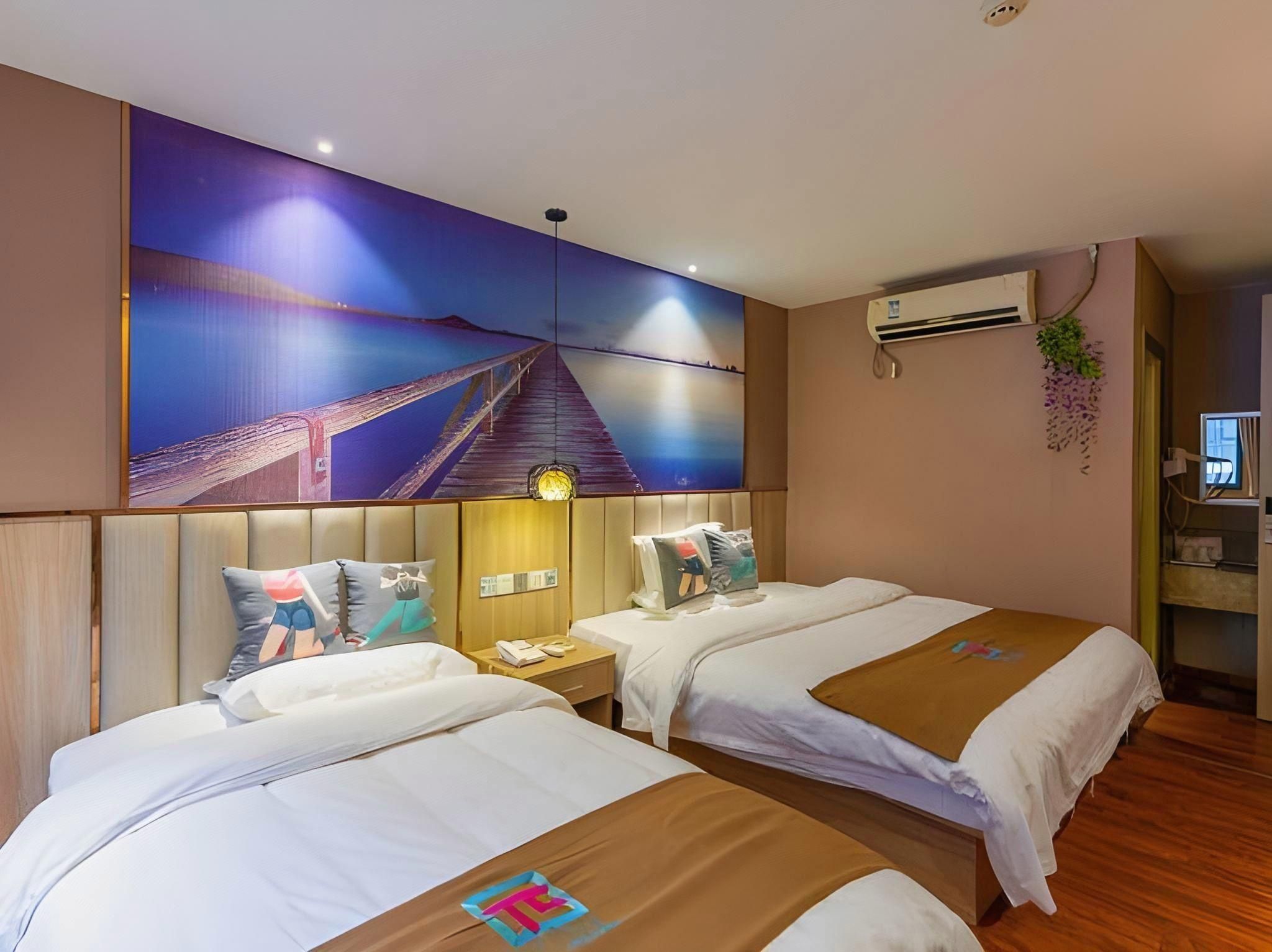 PAI Huixuan Bed Room