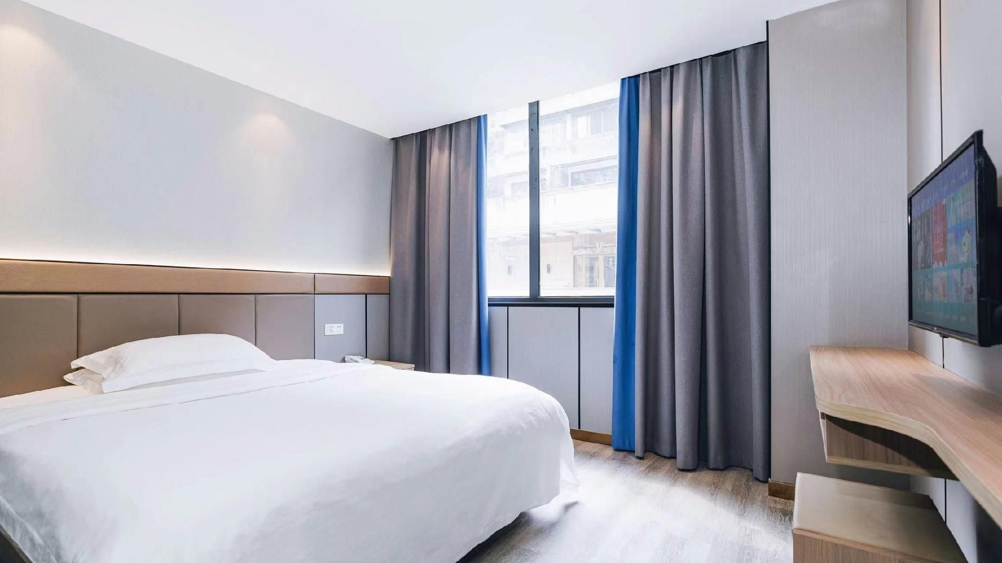 Select Bed Room