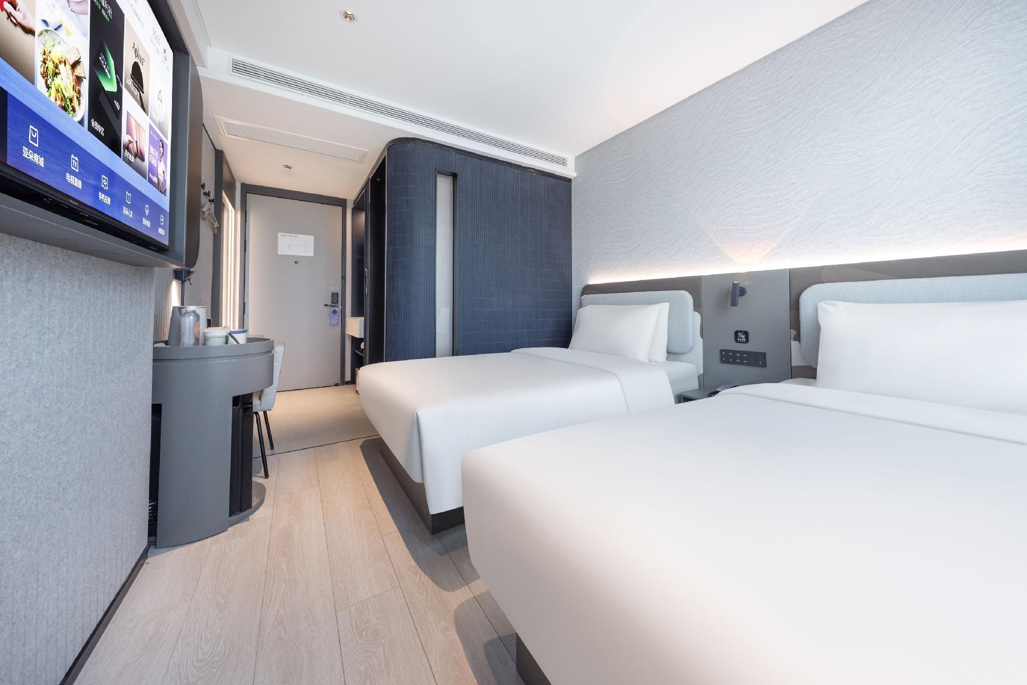 Select Twin Room