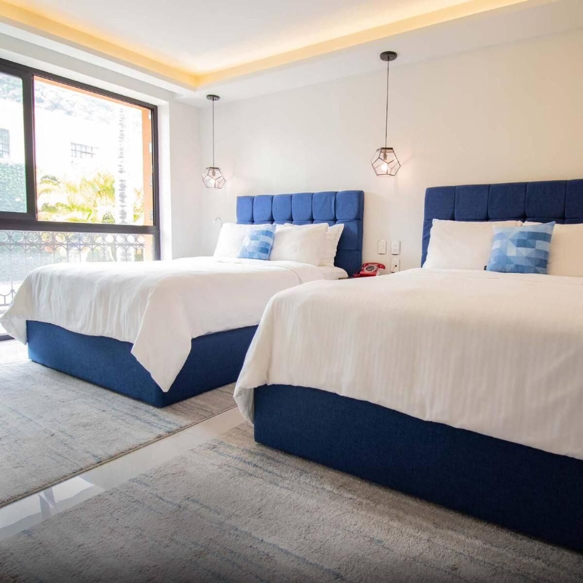 Standard Double Suite