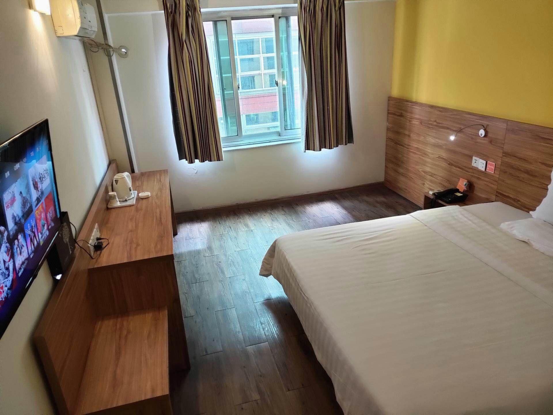 Select Bed Room